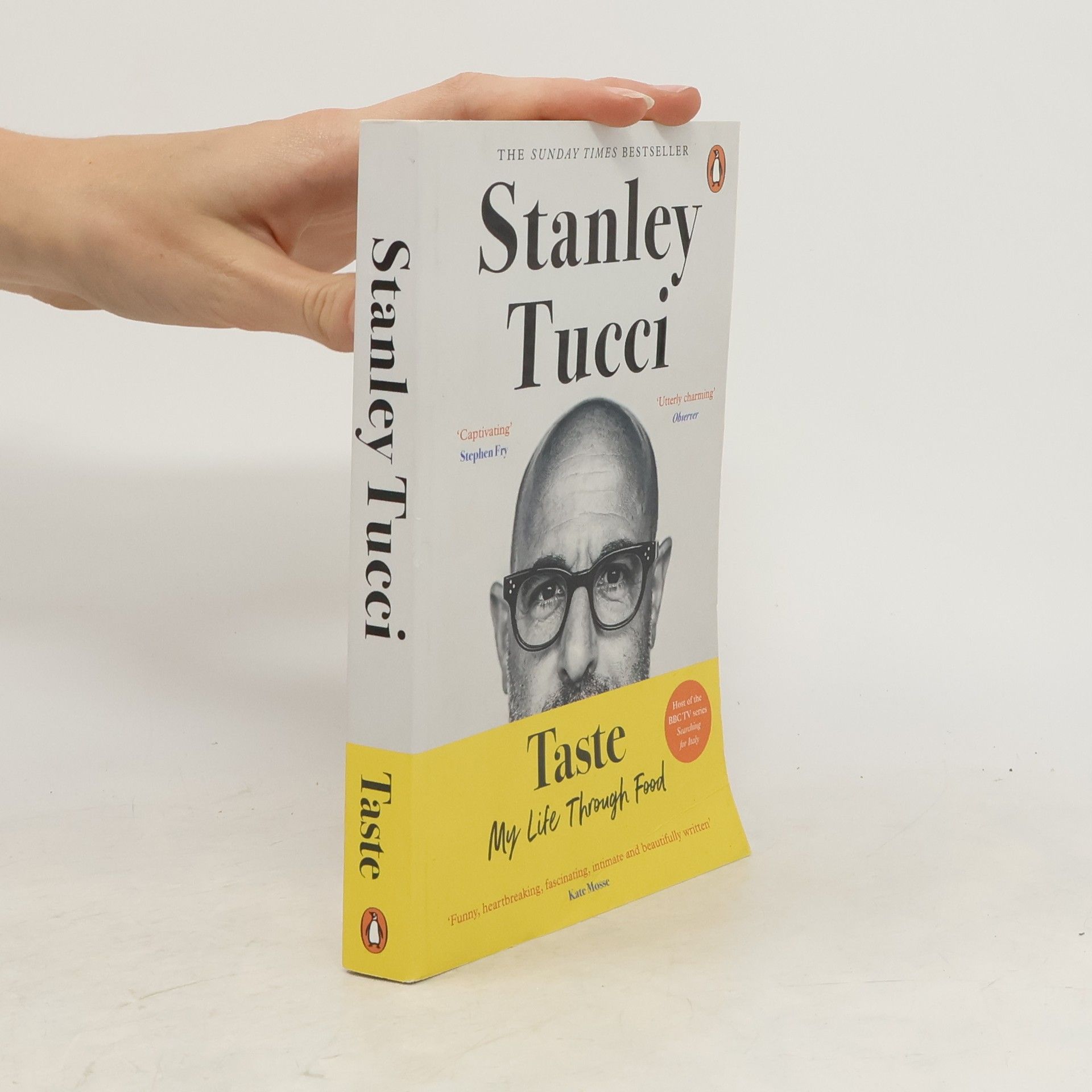 Stanley Tucci Taste : my life through food