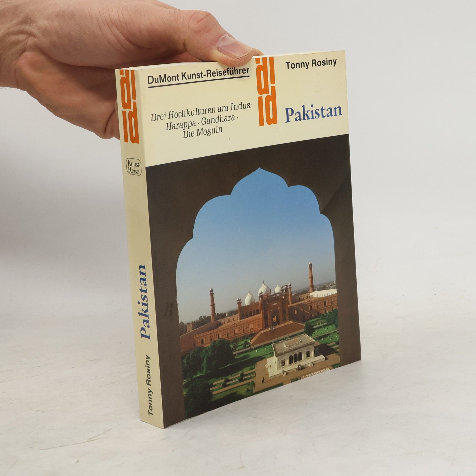 Tonny Rosiny Pakistan