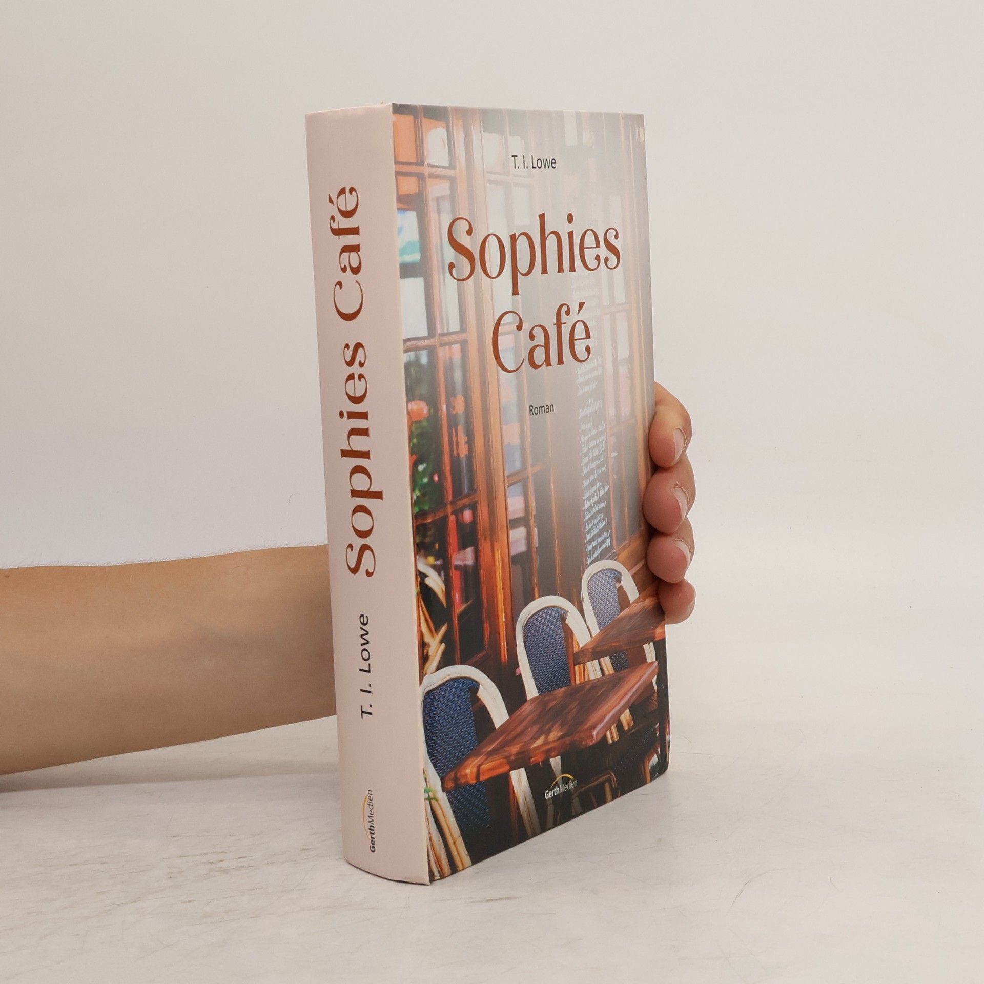 Lowe Ray Sophies Café