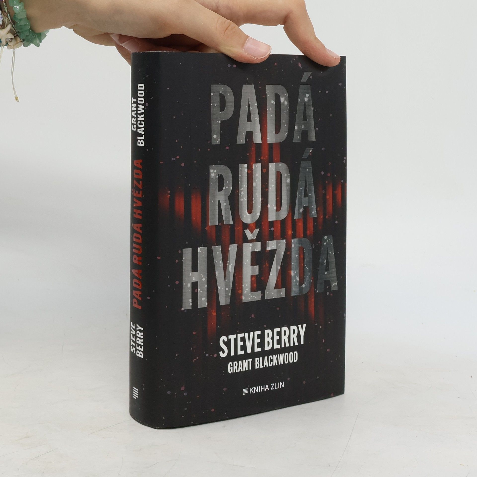 Steve Berry Luke Daniels 2. Padá rudá hvězda