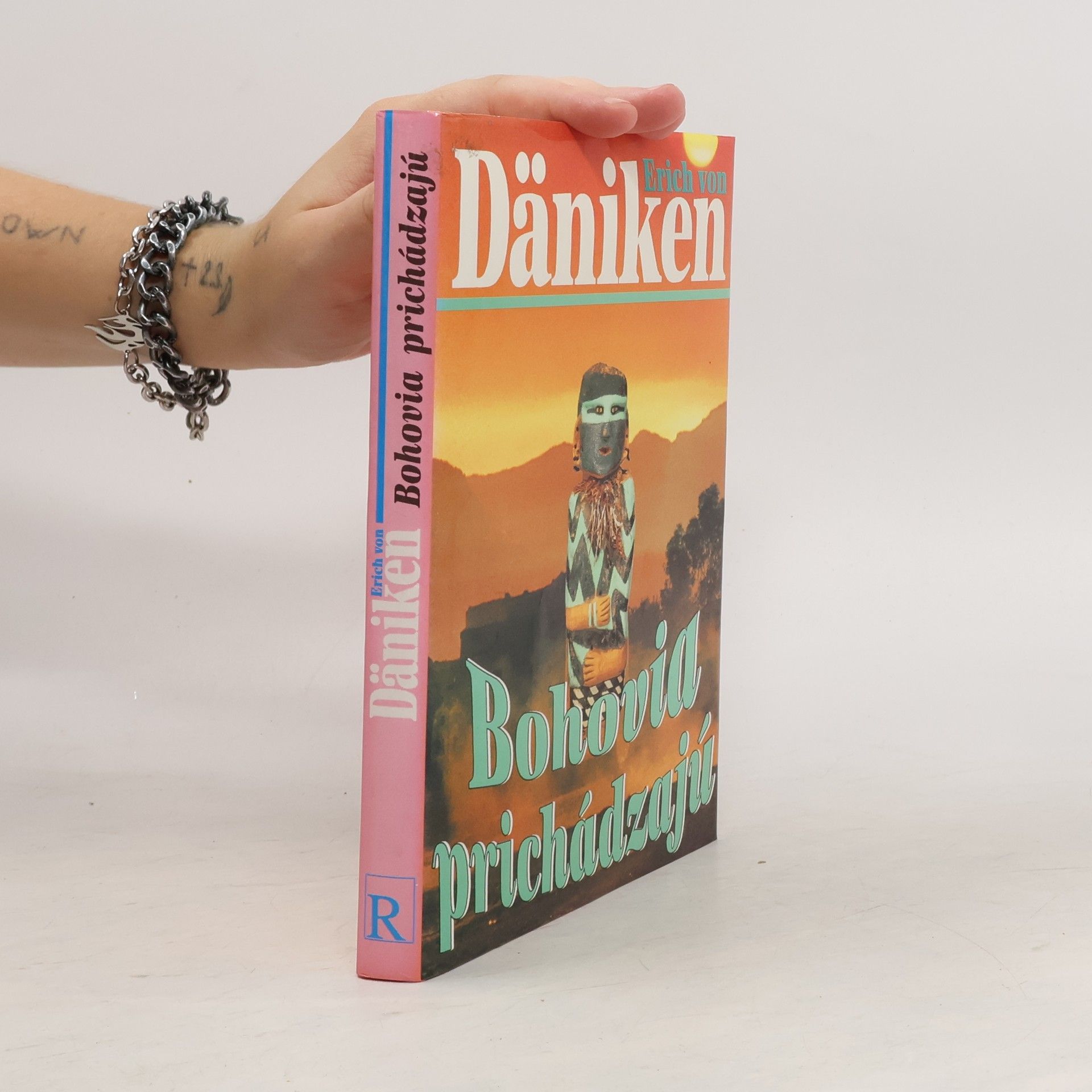 Erich von Däniken Bohovia prichádzajú