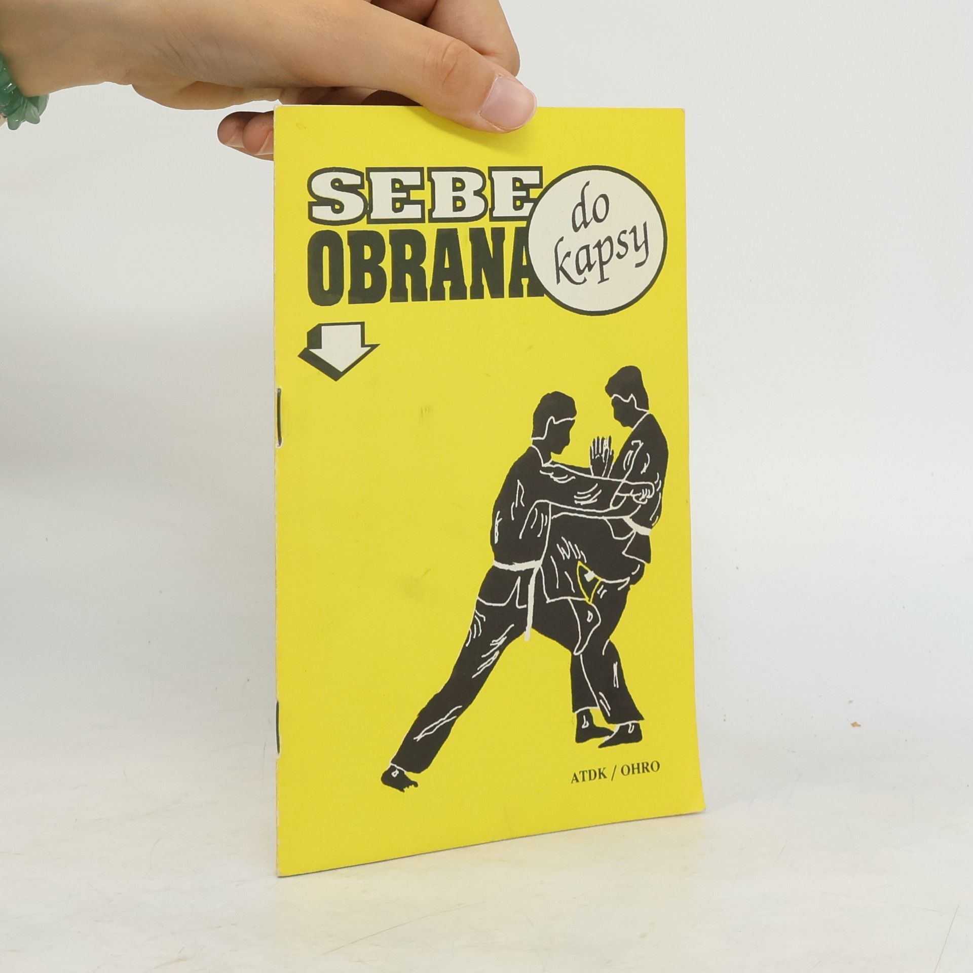 * antologie Sebeobrana do kapsy