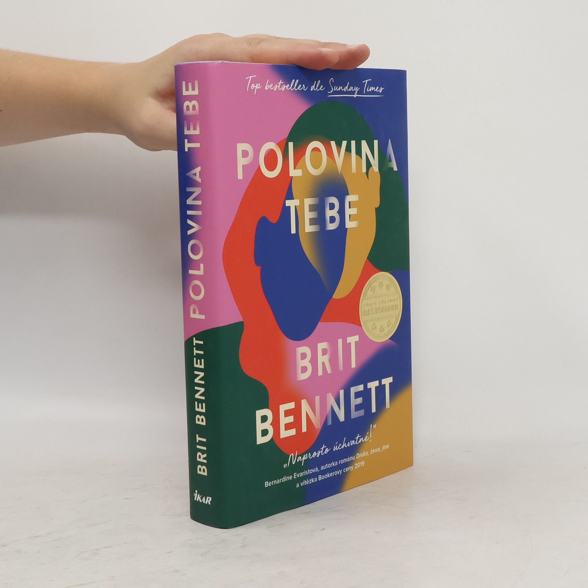 Brit Bennett Polovina tebe