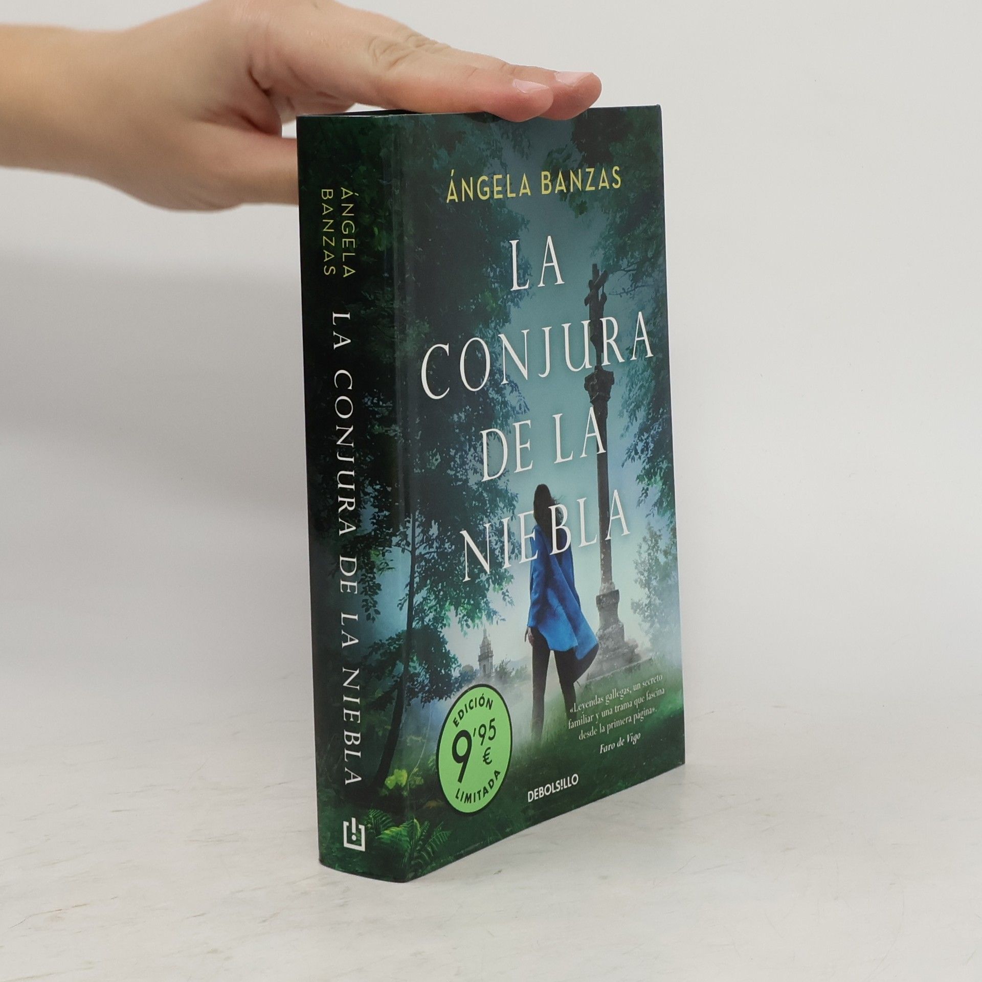 Angela Banzas La conjura de la niebla