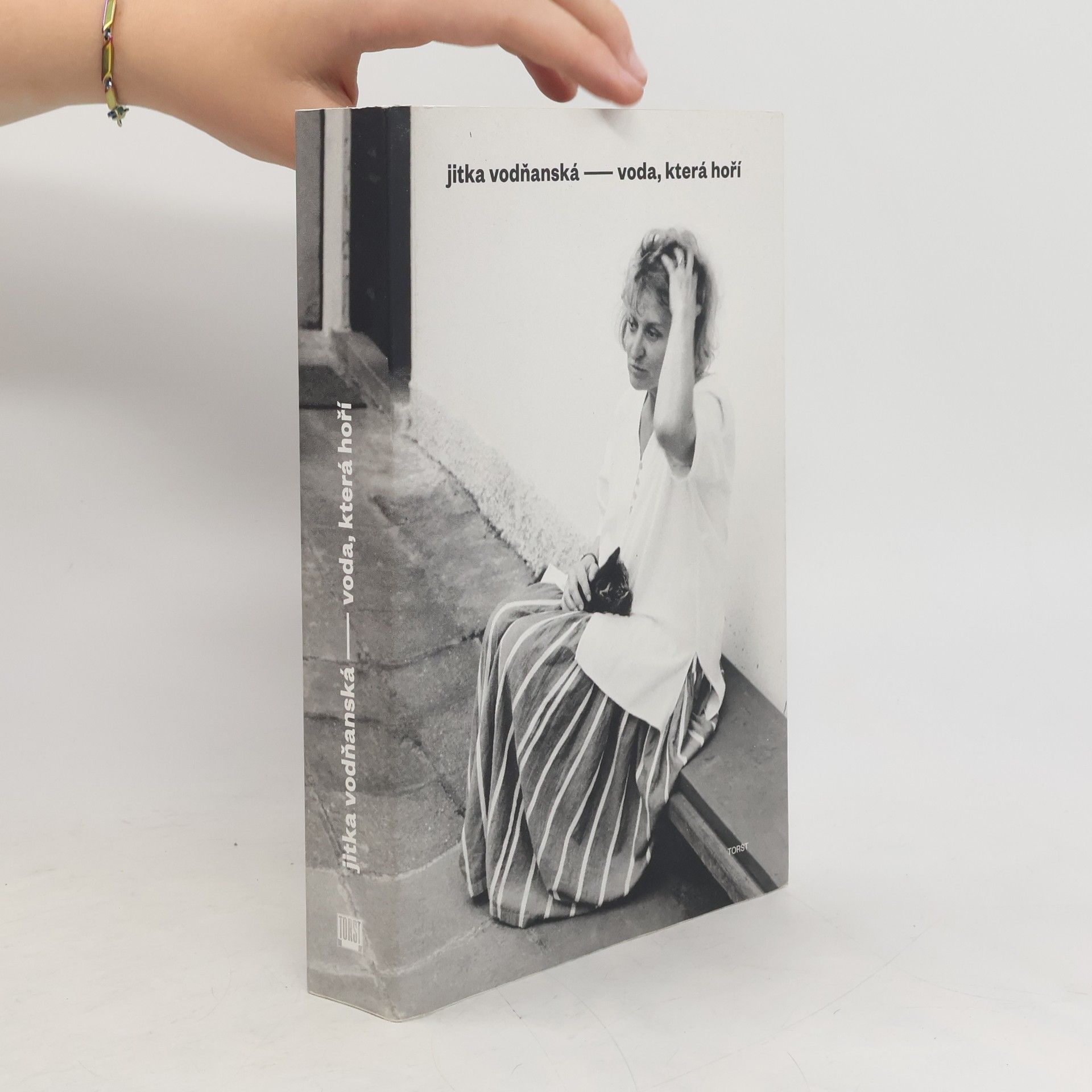 Jitka Vodňanská Voda, která hoří