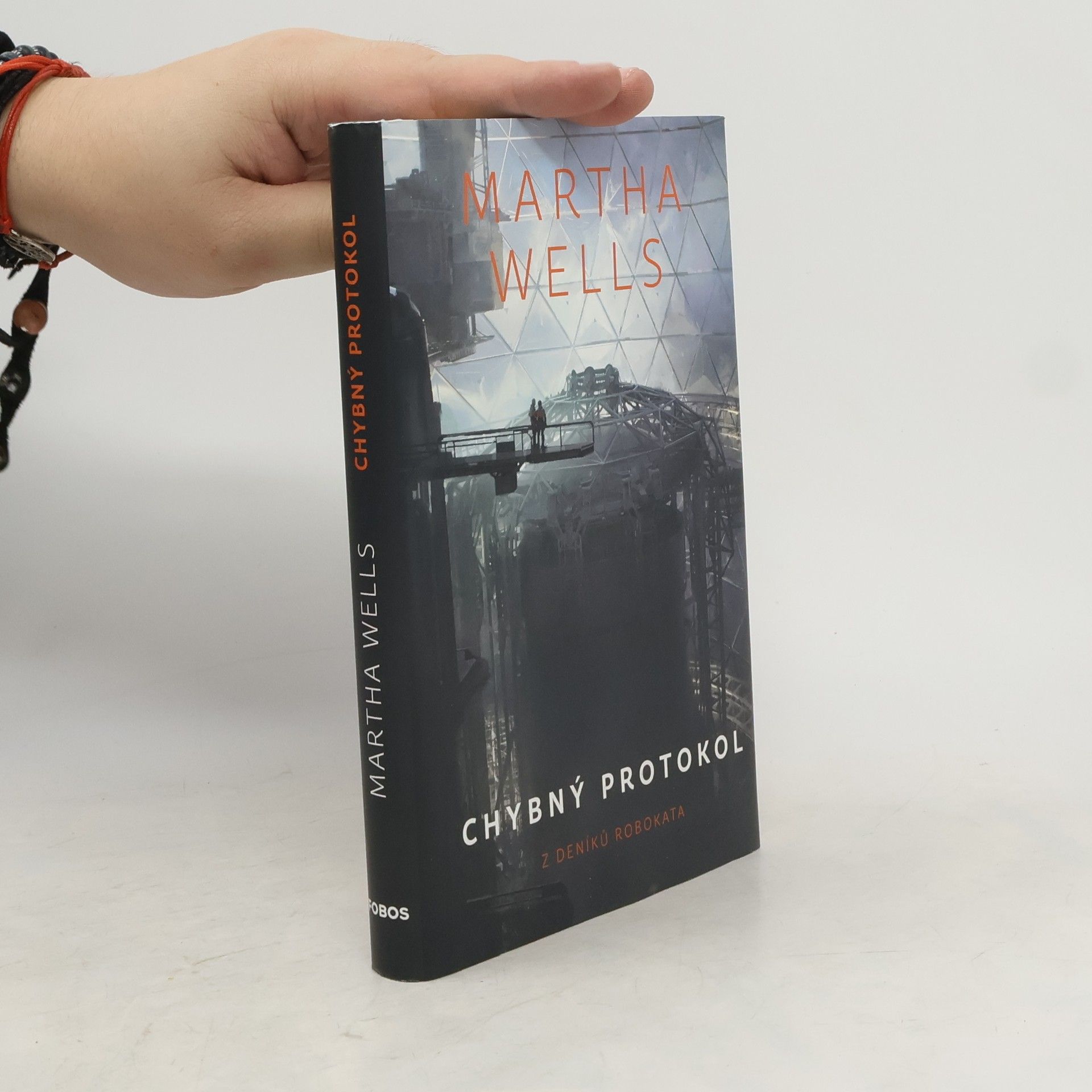 Martha Wells Chybný protokol : z deníků Robokata