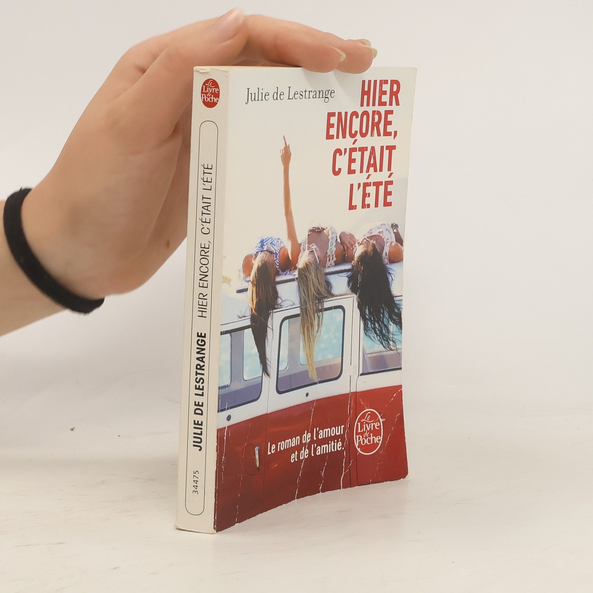 Julie de Lestrange Hier encore, c'était l'été