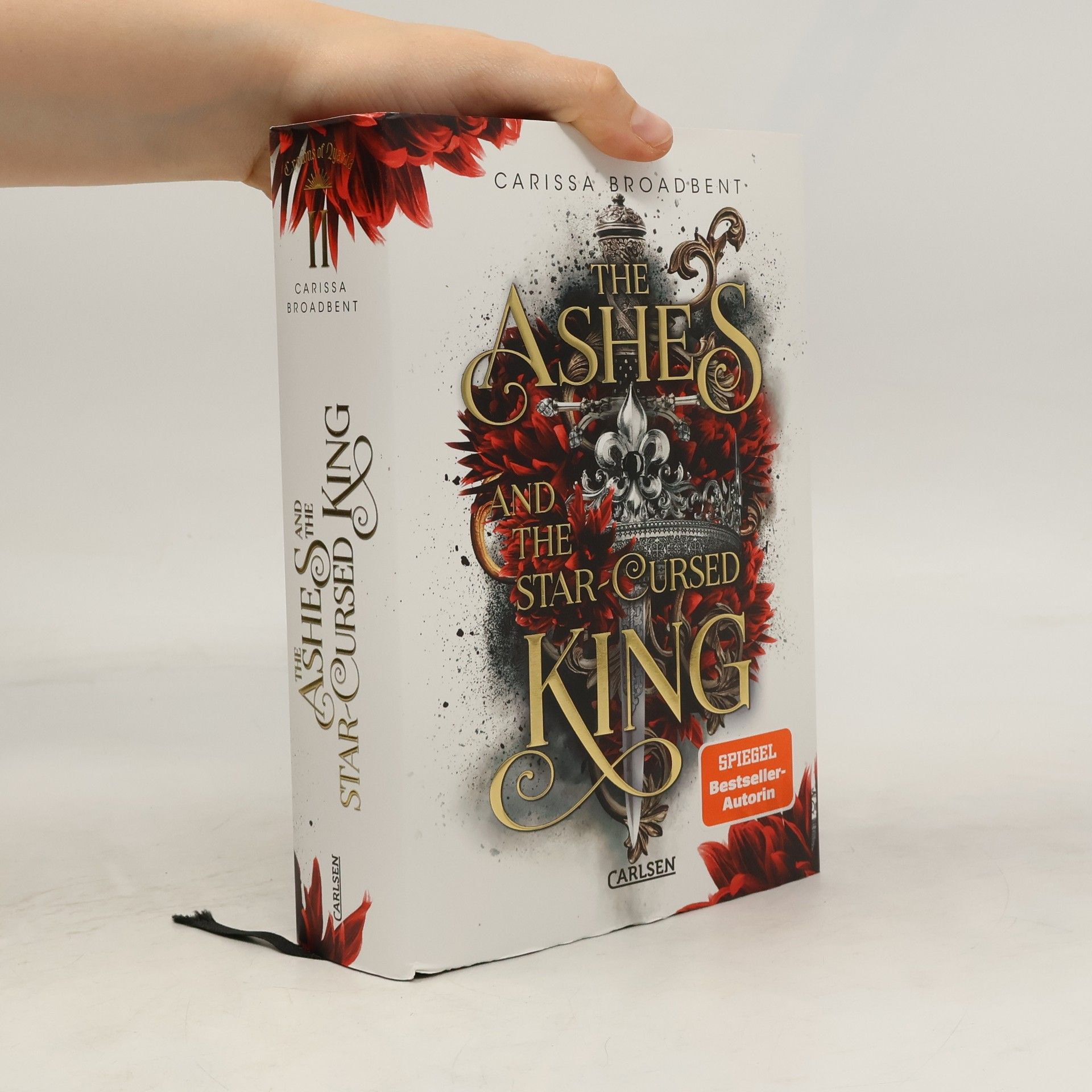 Carissa Broadbent The Ashes and the Star-Cursed King (Crowns of Nyaxia 2)