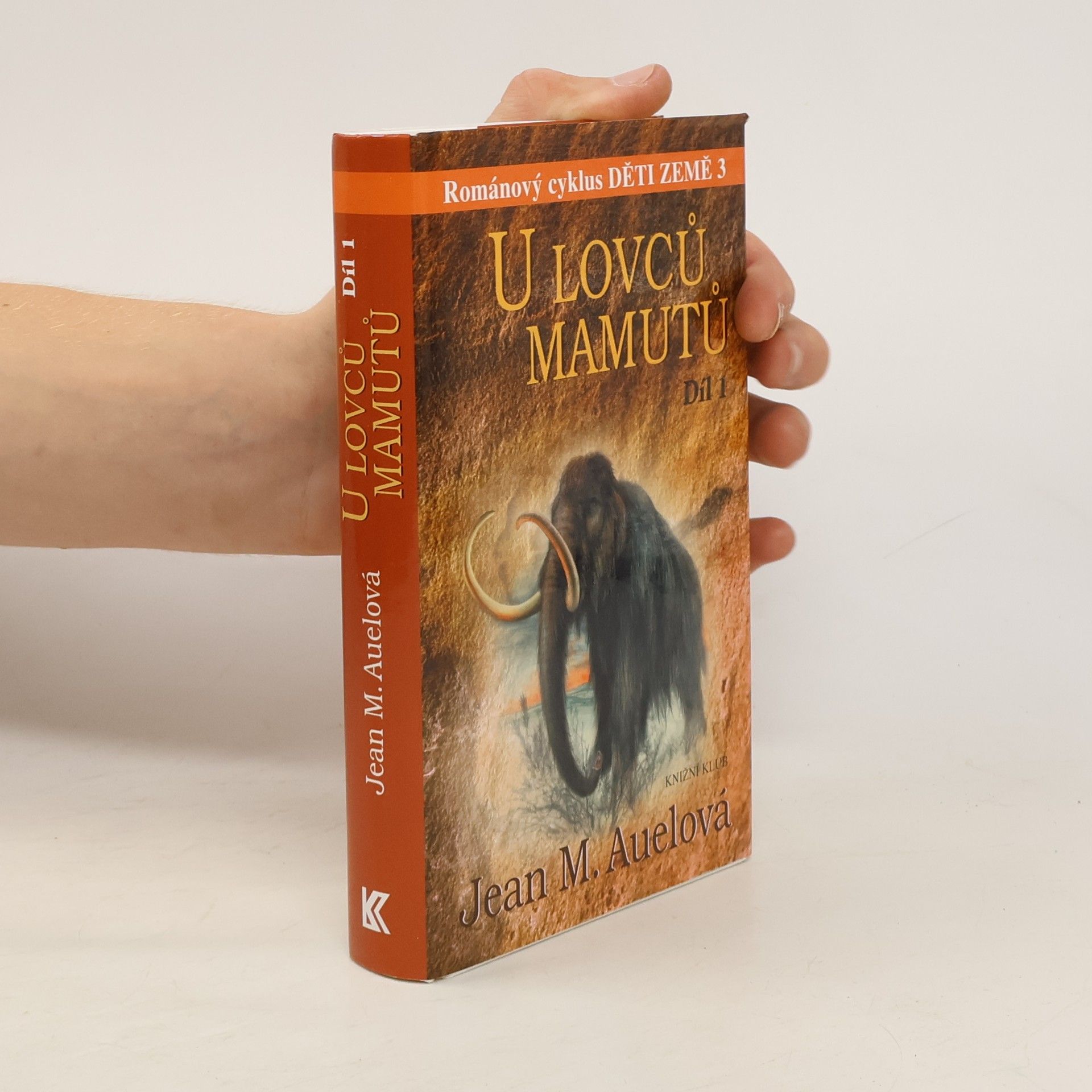 Jean M. Auel U lovců mamutů 1