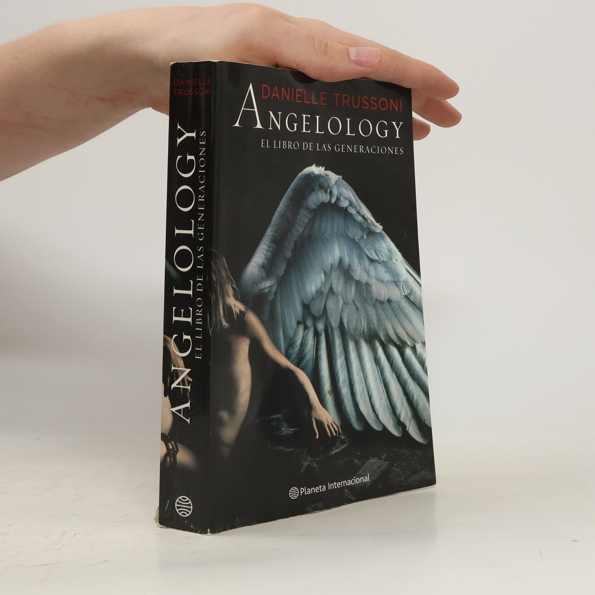 Danielle Trussoni Angelology. El libro de las generaciones
