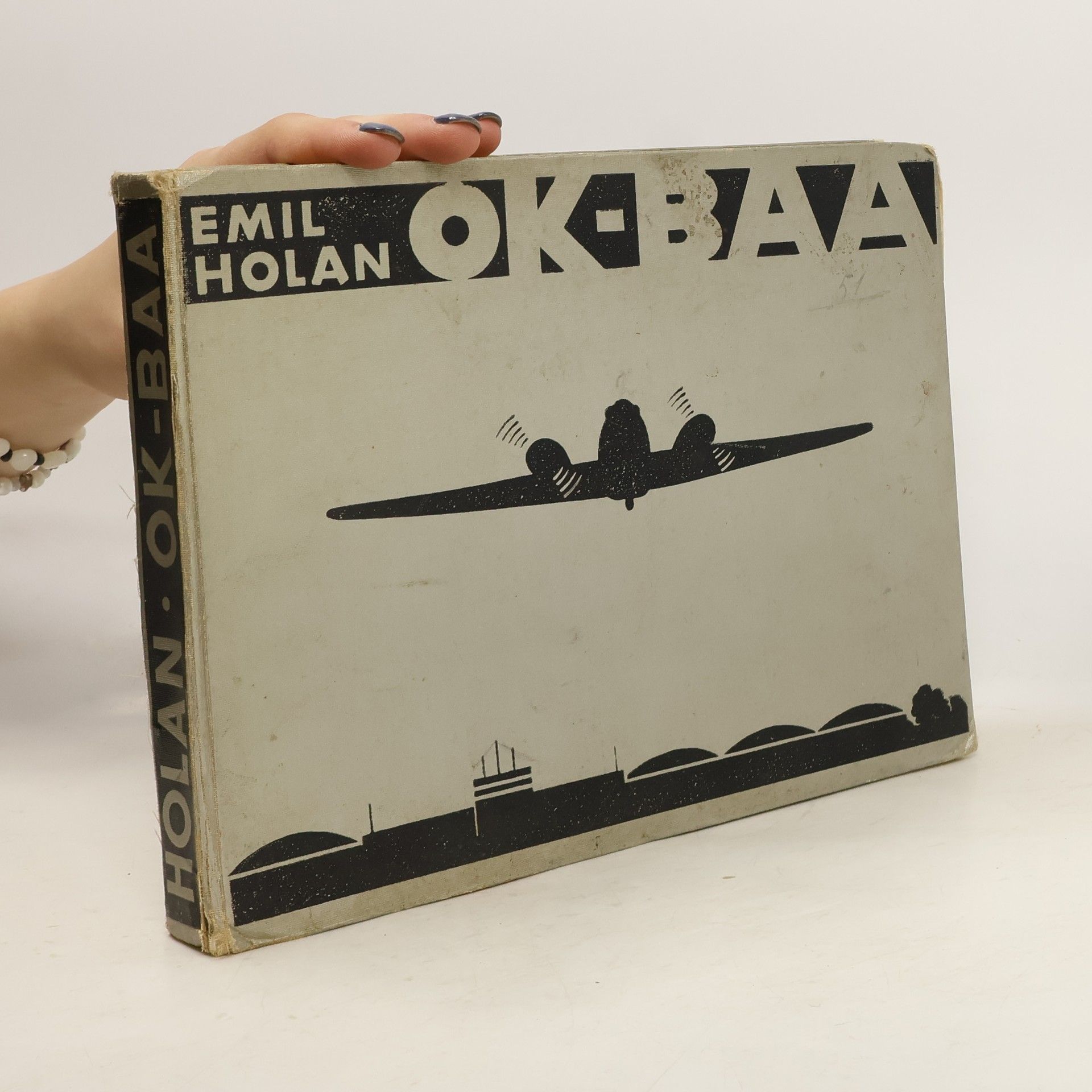 OK-BAA. Příběhy dopravního letadla