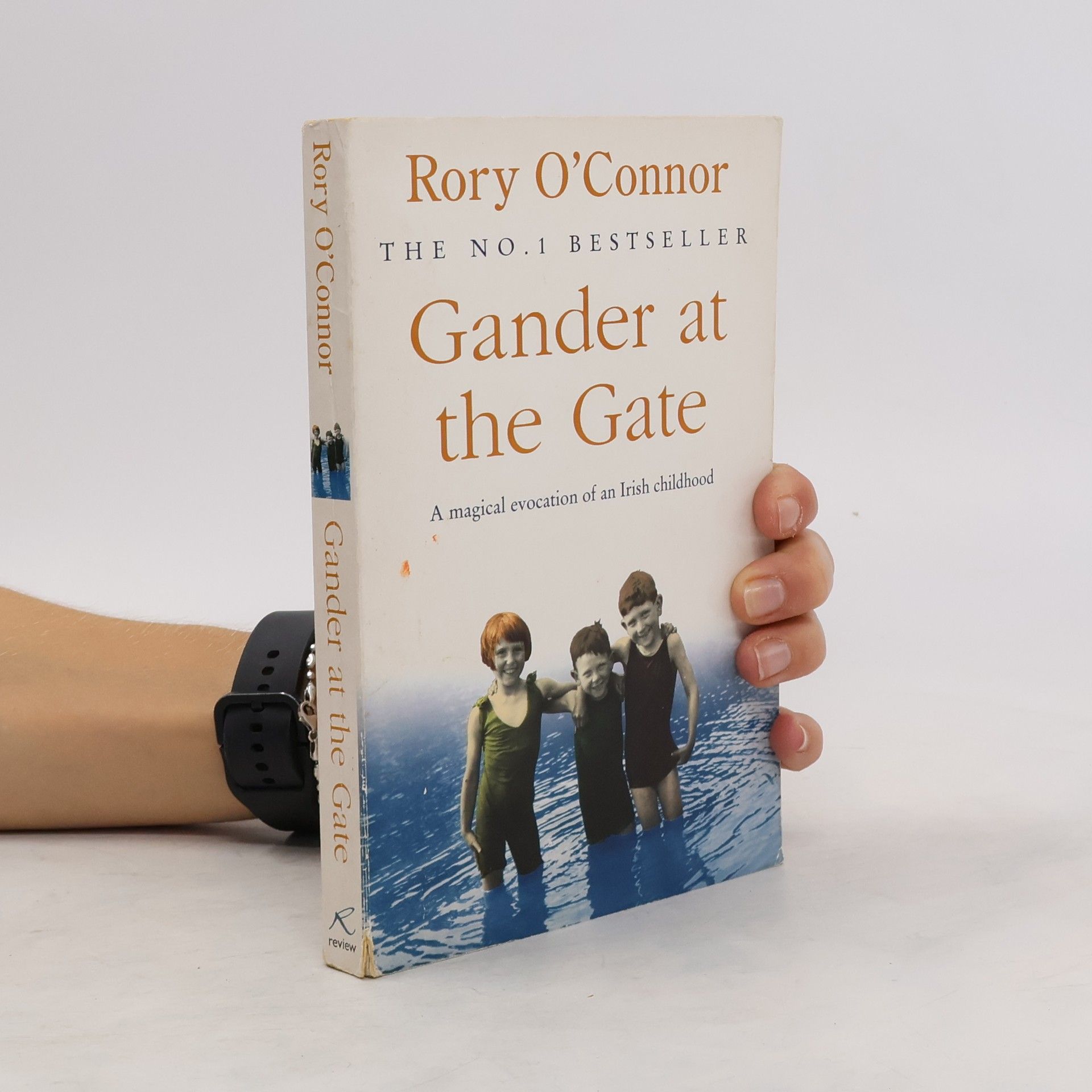 Rory O'Connor Gander at the Gate