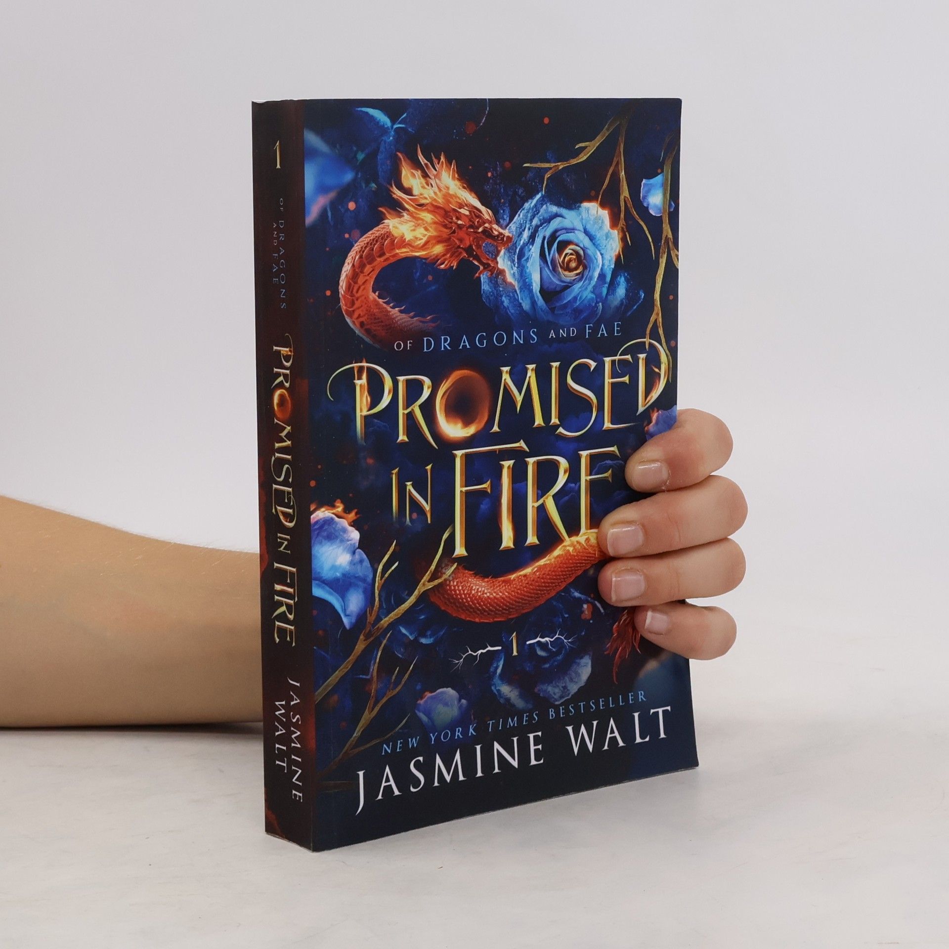 Jasmine Walt Promised in Fire. Of Dragons and Fae 1