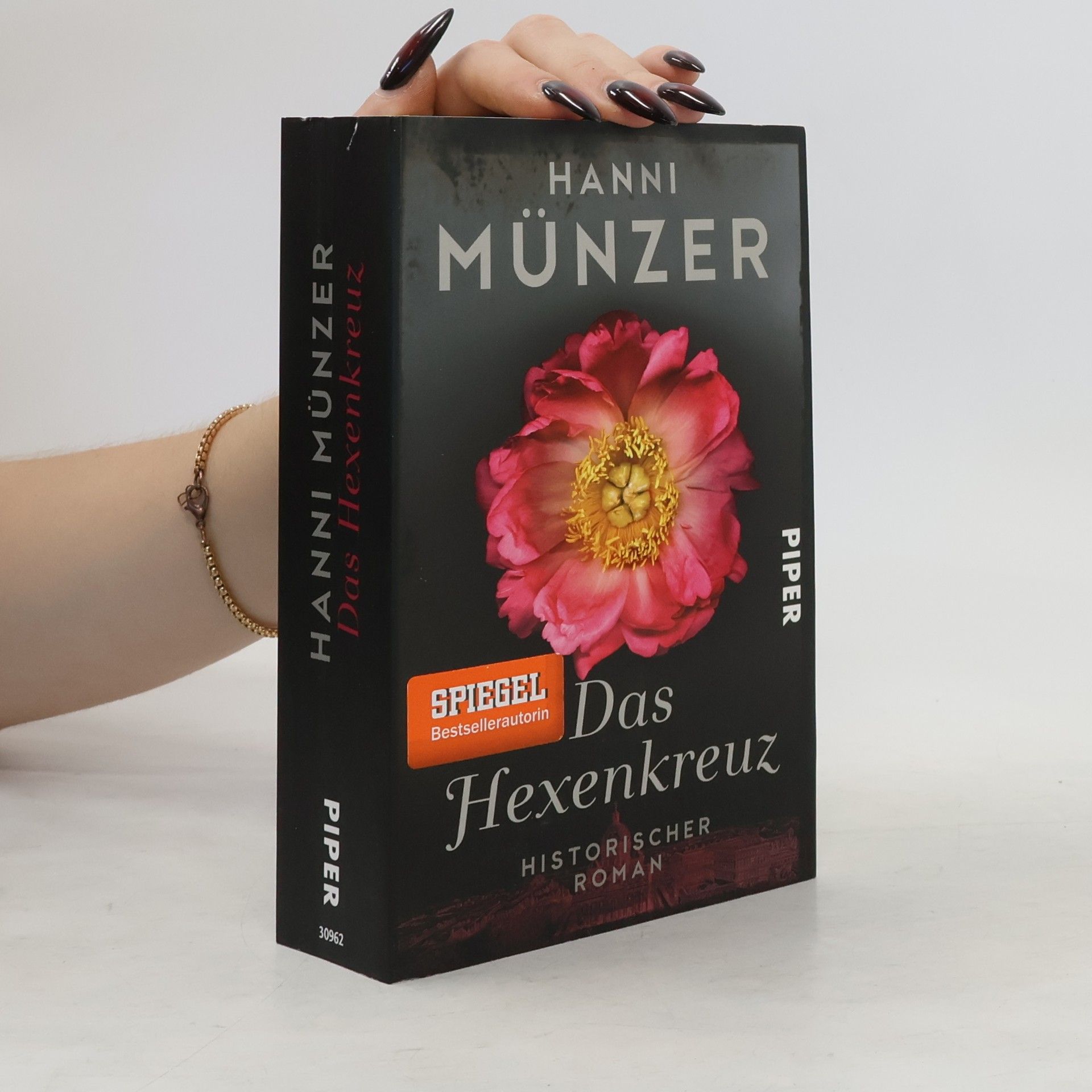 Hanni Münzer Das Hexenkreuz