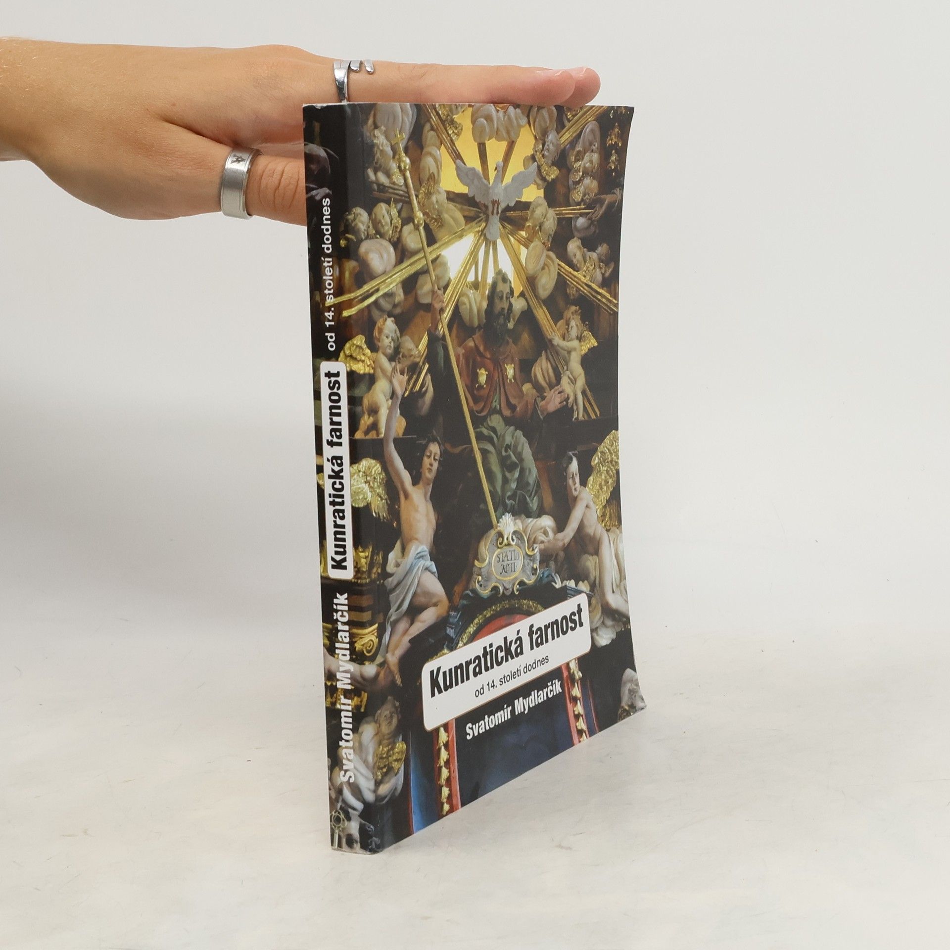 Kunratická farnost od 14. století dodnes