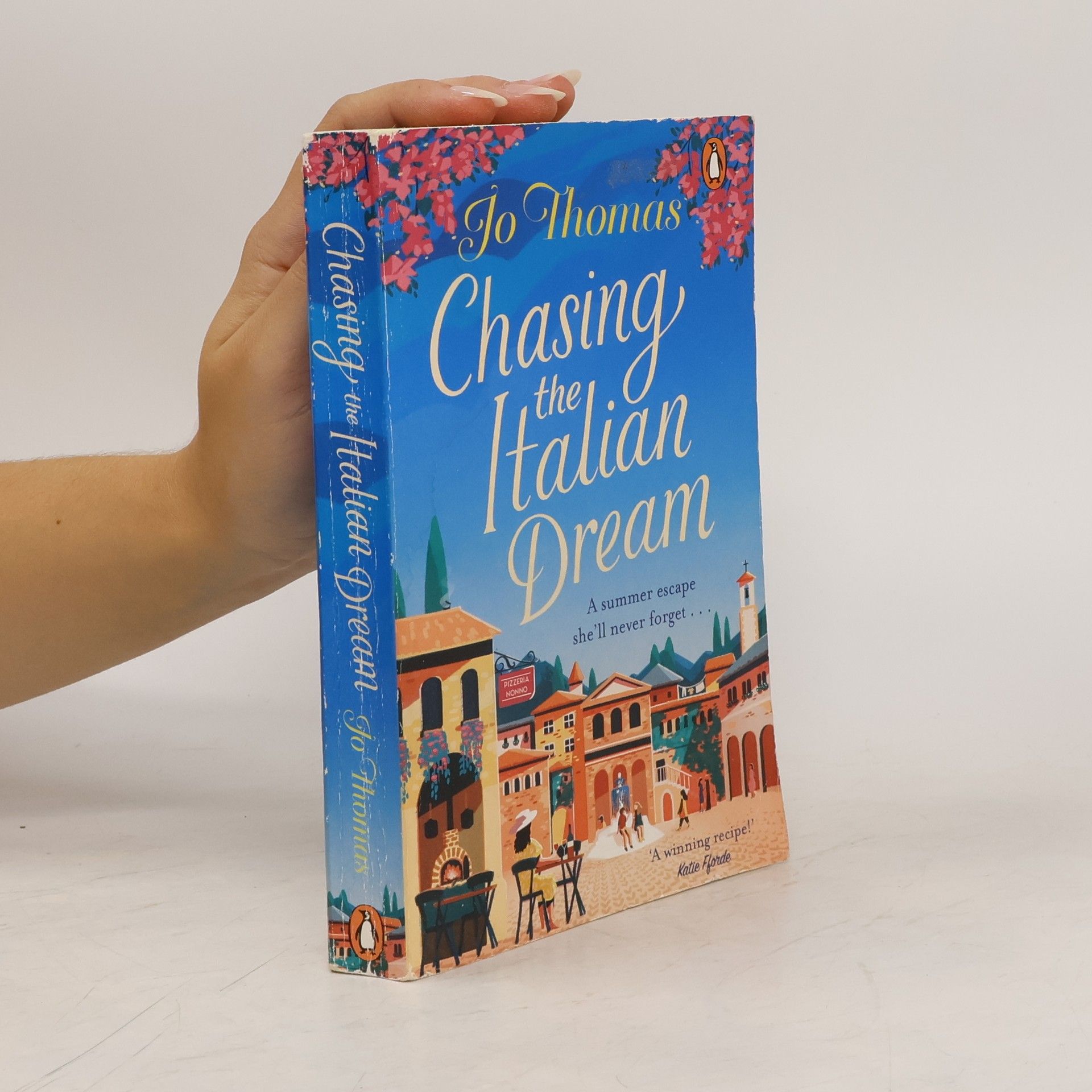 Jo Thomas Chasing the Italian Dream