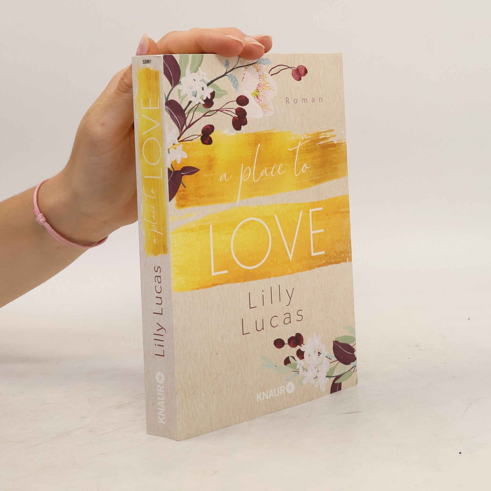 Lilly Lucas A place to love
