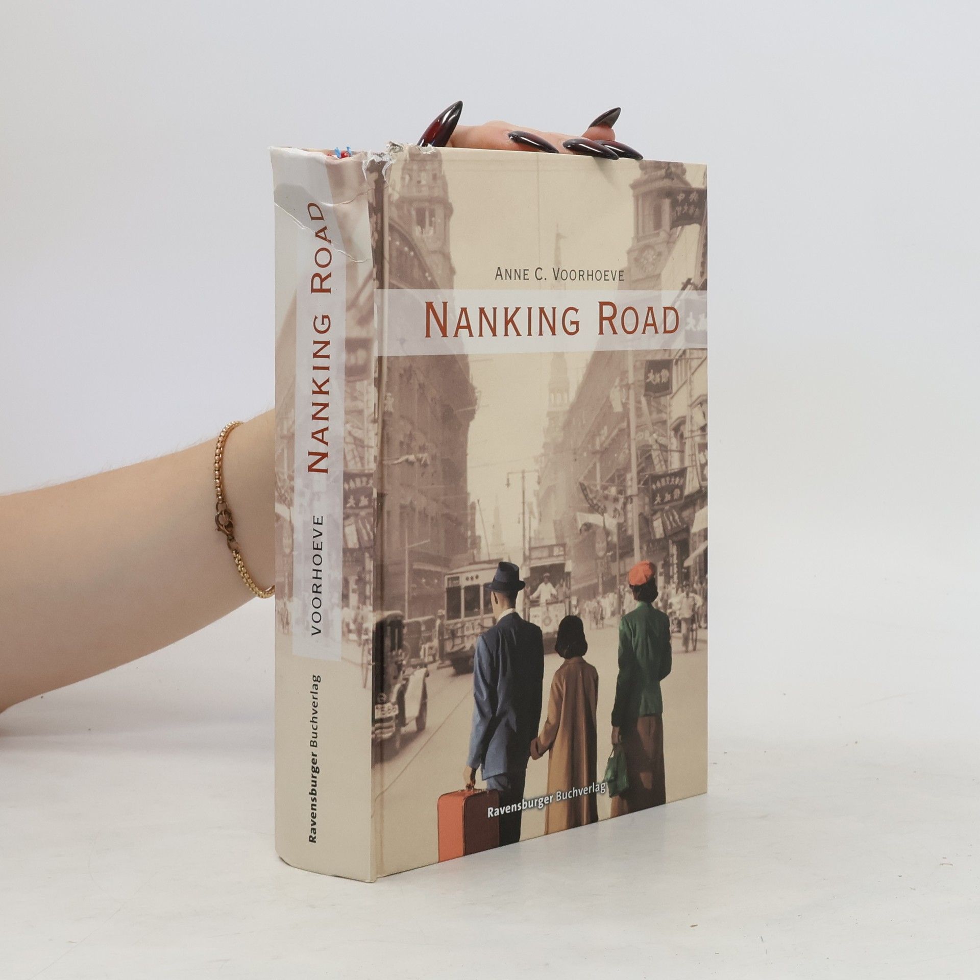 Anne C. Voorhoeve Nanking Road