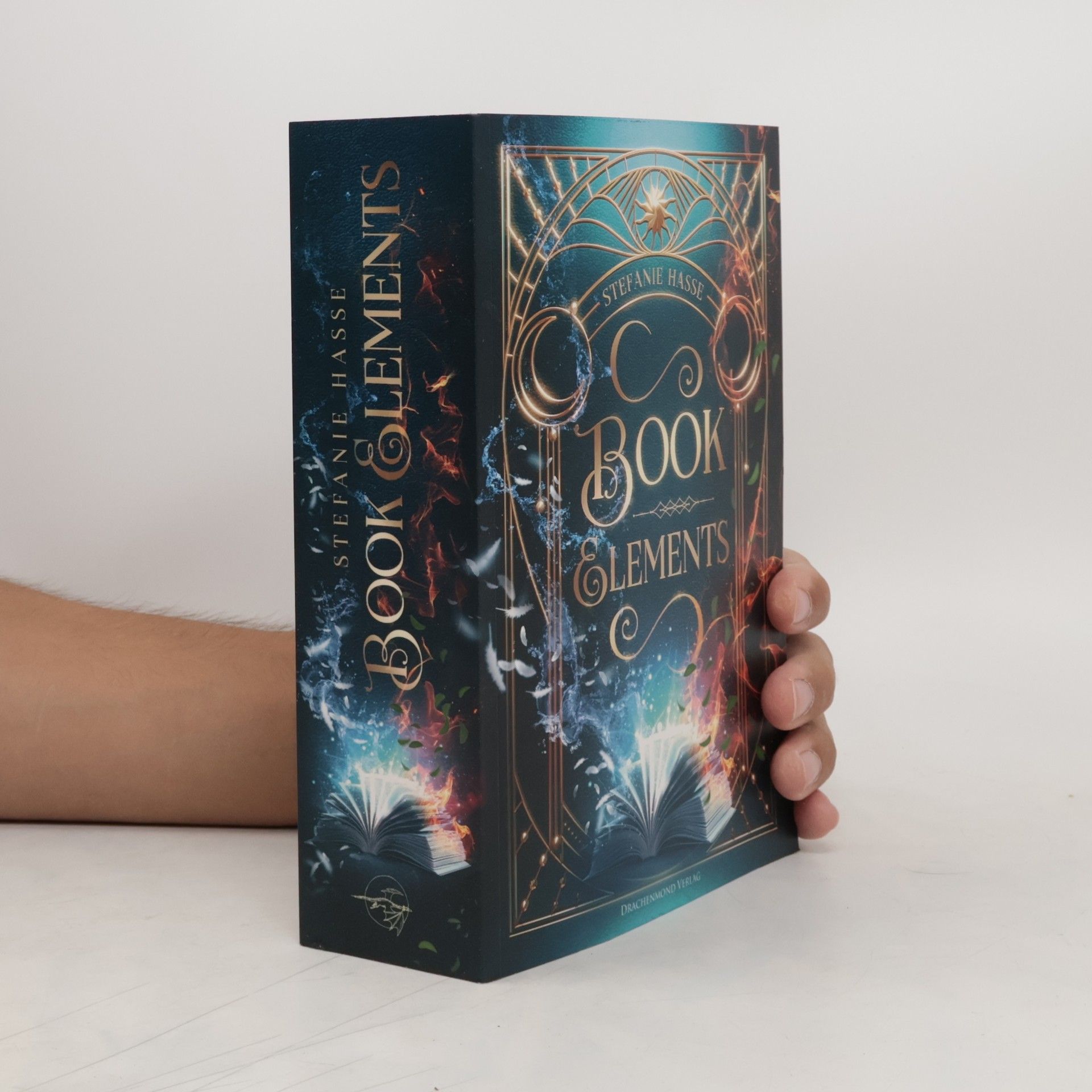 Stefanie Hasse Book Elements