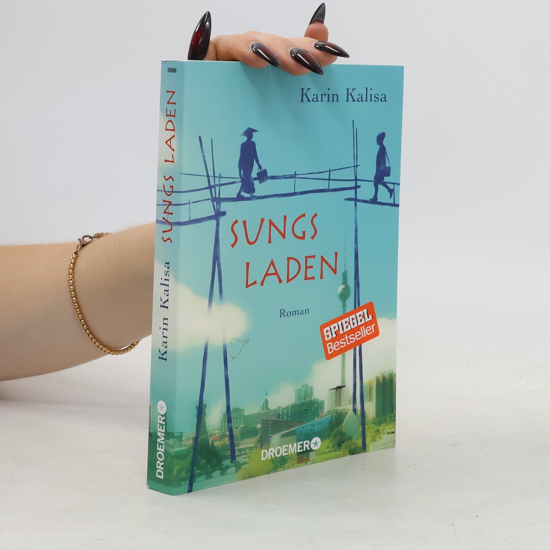 Karin Kalisa Sungs Laden