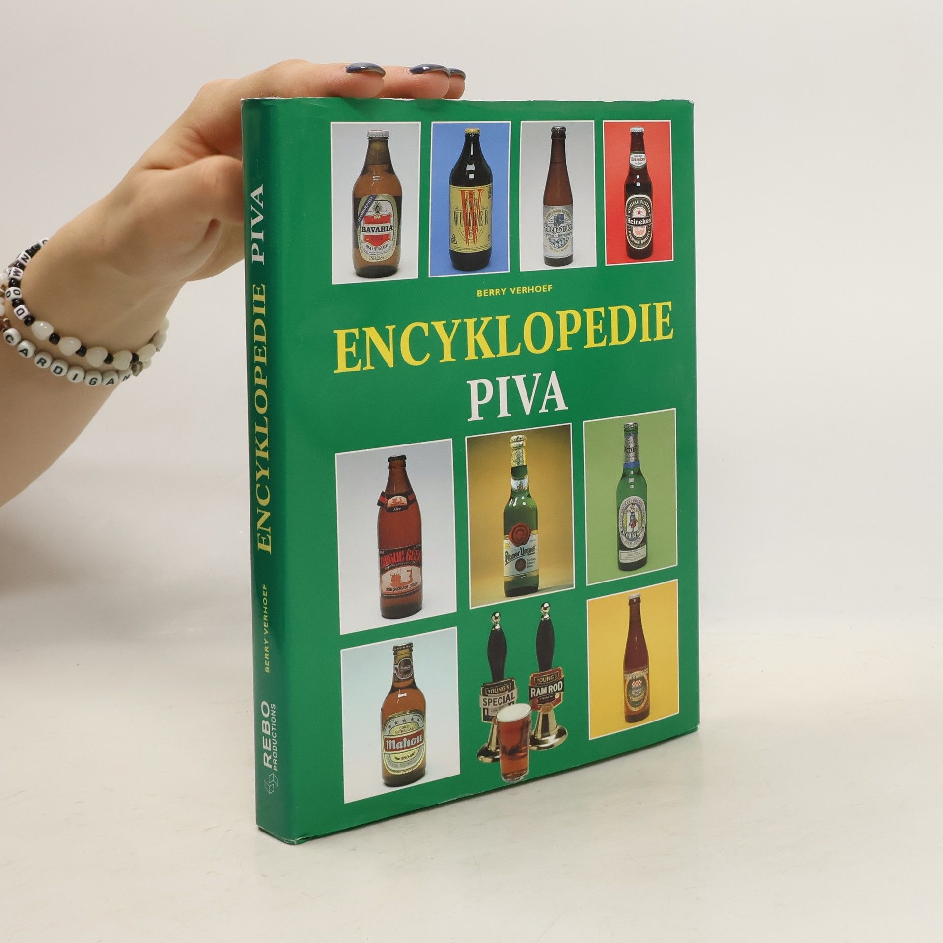 Esther Verhoef Encyklopedie piva