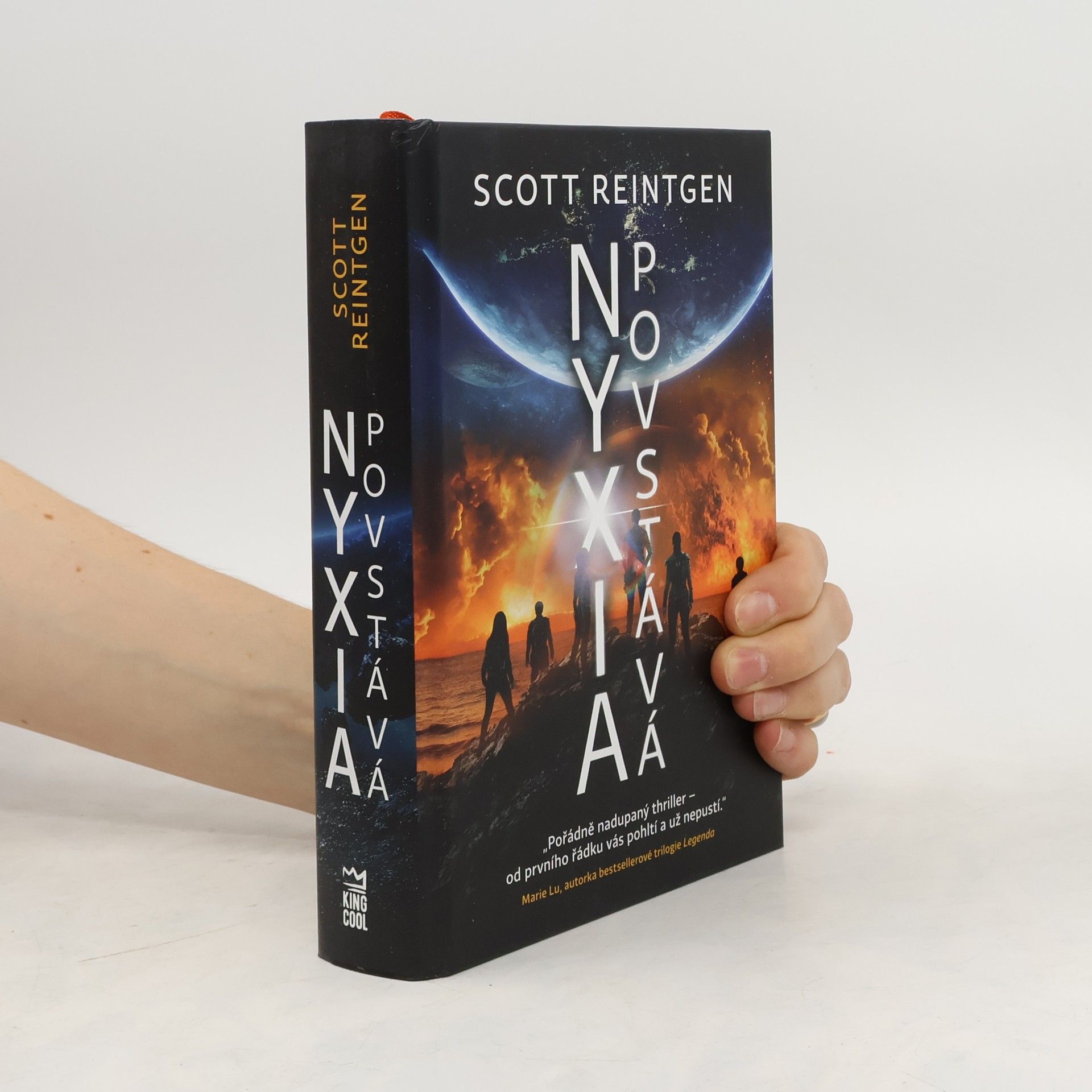 Scott Reintgen Nyxia povstává