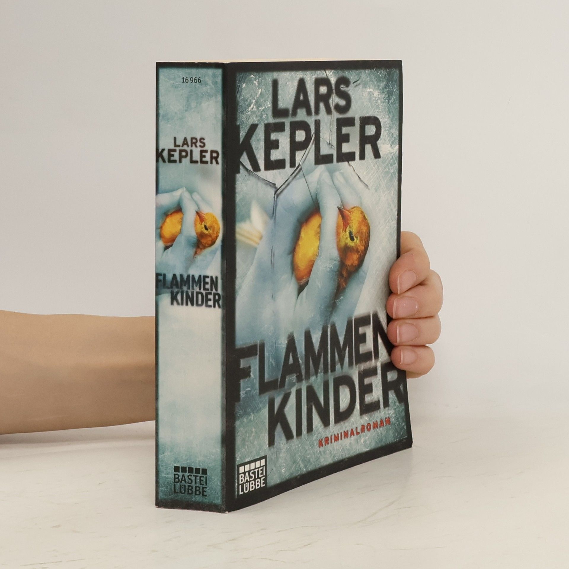 Lars Kepler Flammen kinder