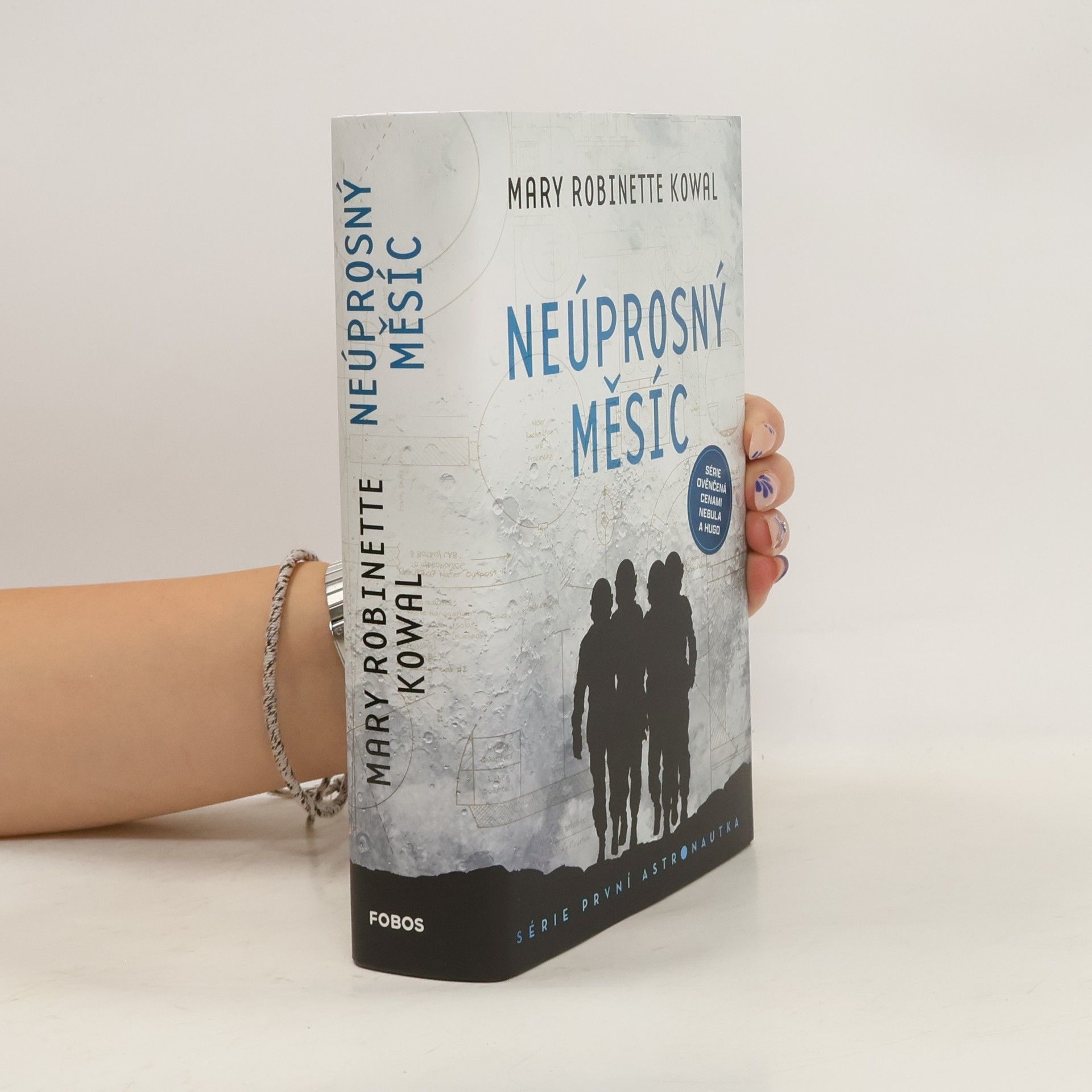 Mary Robinette Kowal Neúprosný měsíc