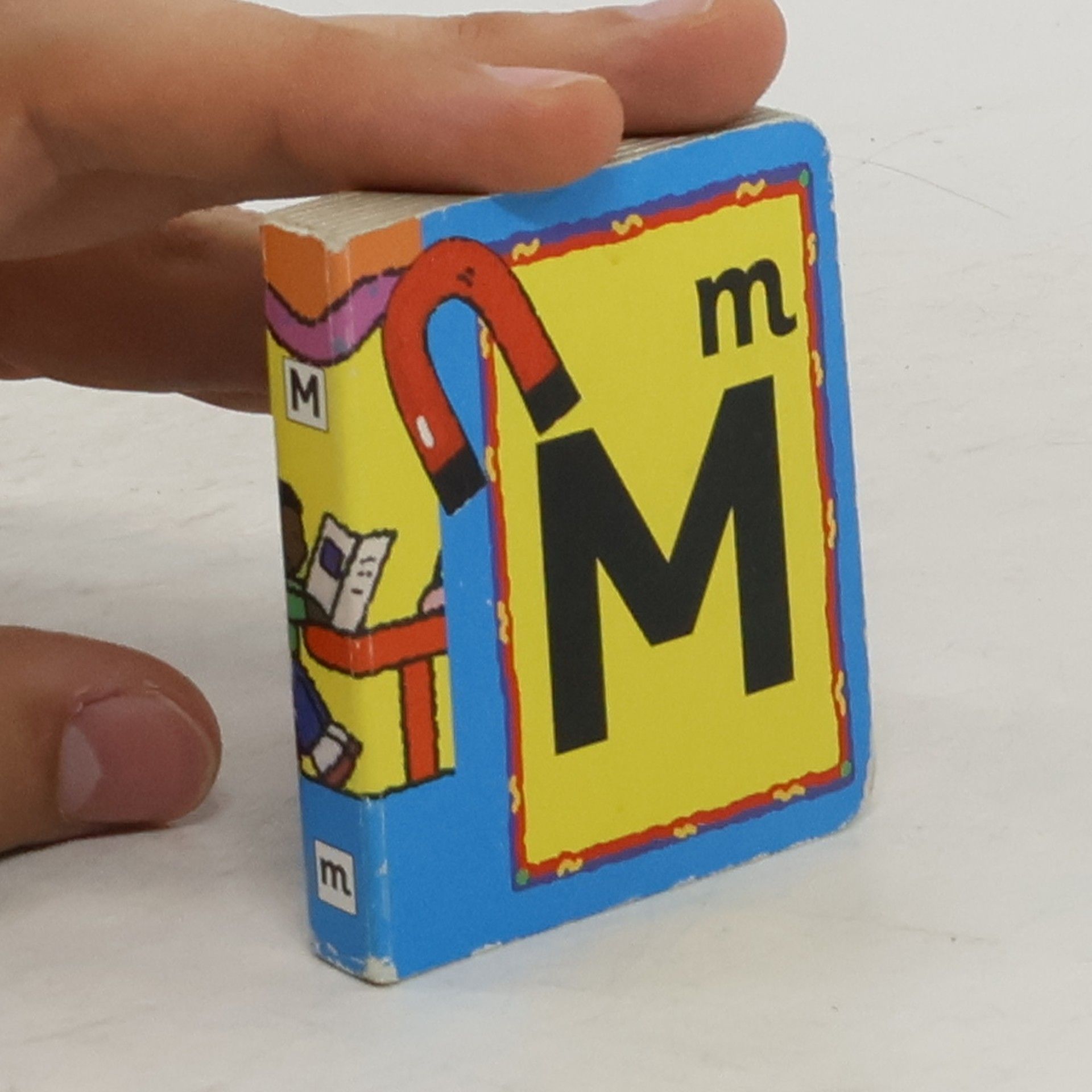 Kolektiv autorů Alphabet Express Letter M
