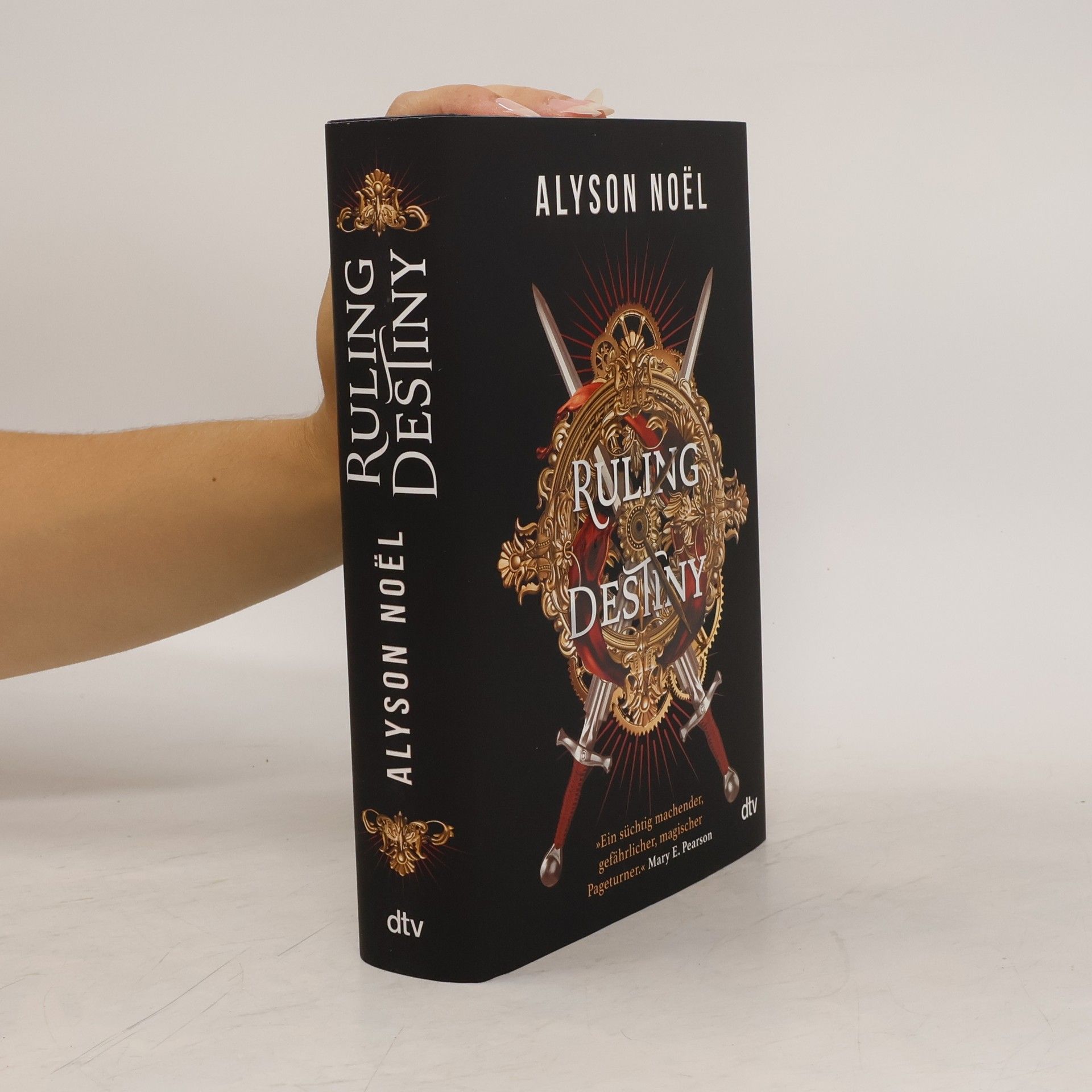 Alyson Noël Ruling Destiny