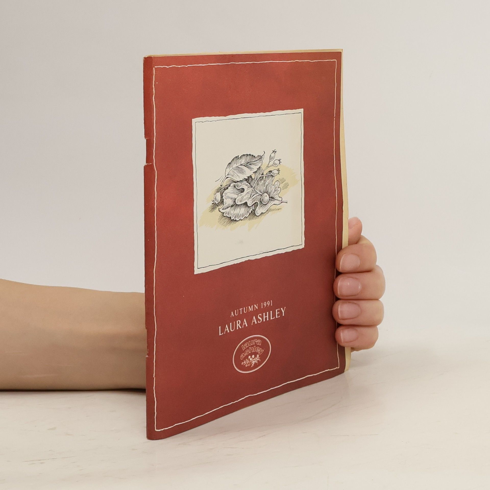 Autores varios Laura Ashley