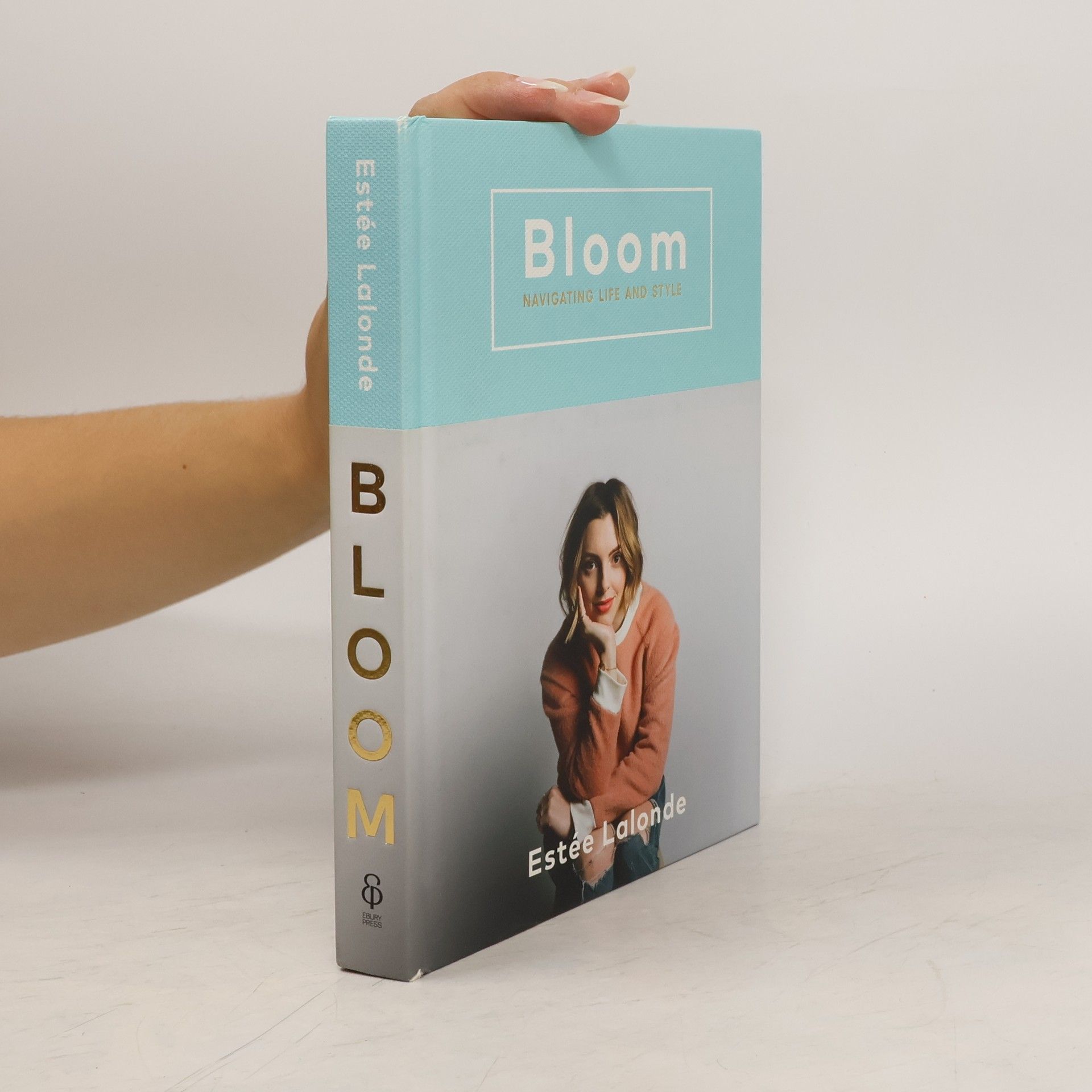Este e. Lalonde Bloom. Navigating life and style