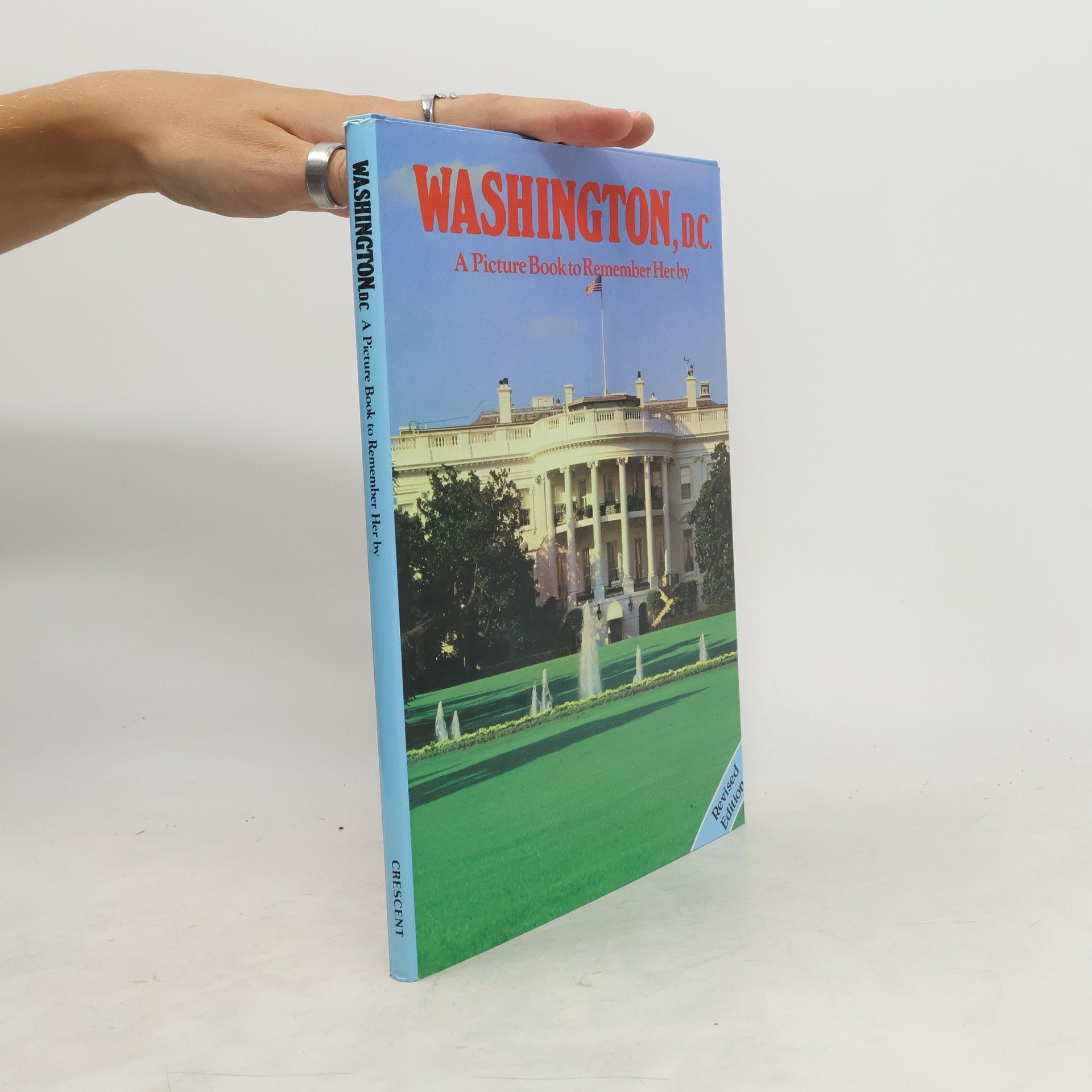 Ted Smart Washington : a picture book to remember her by