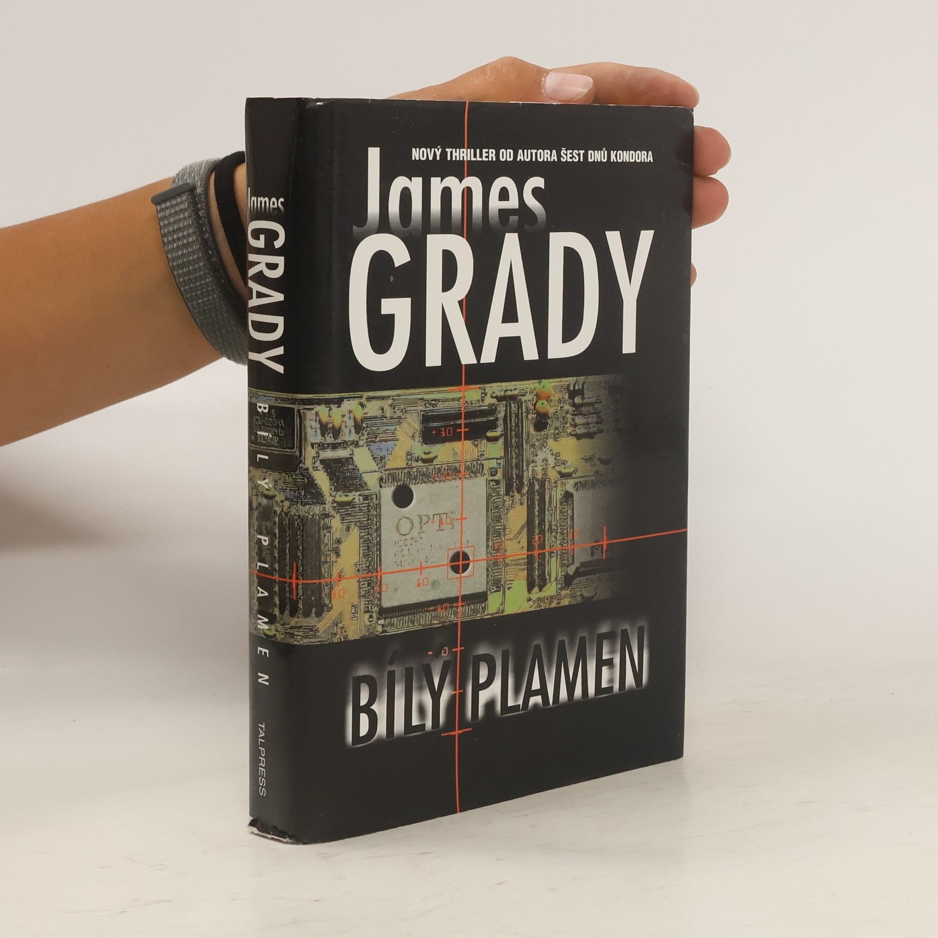 James Grady Bílý plamen