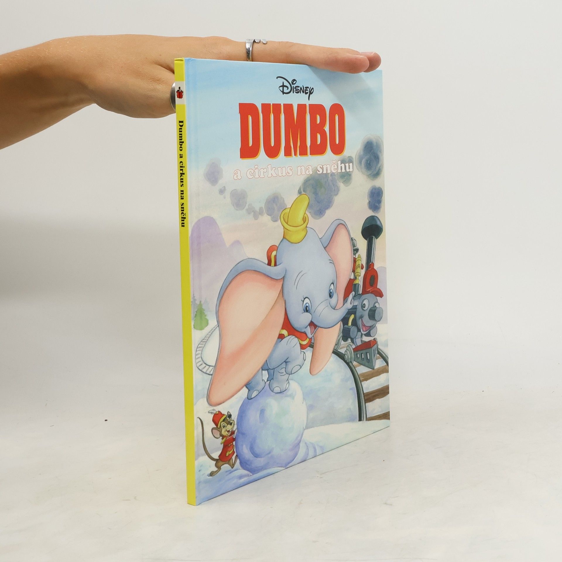 Autorenkollektiv Dumbo a cirkus na sněhu