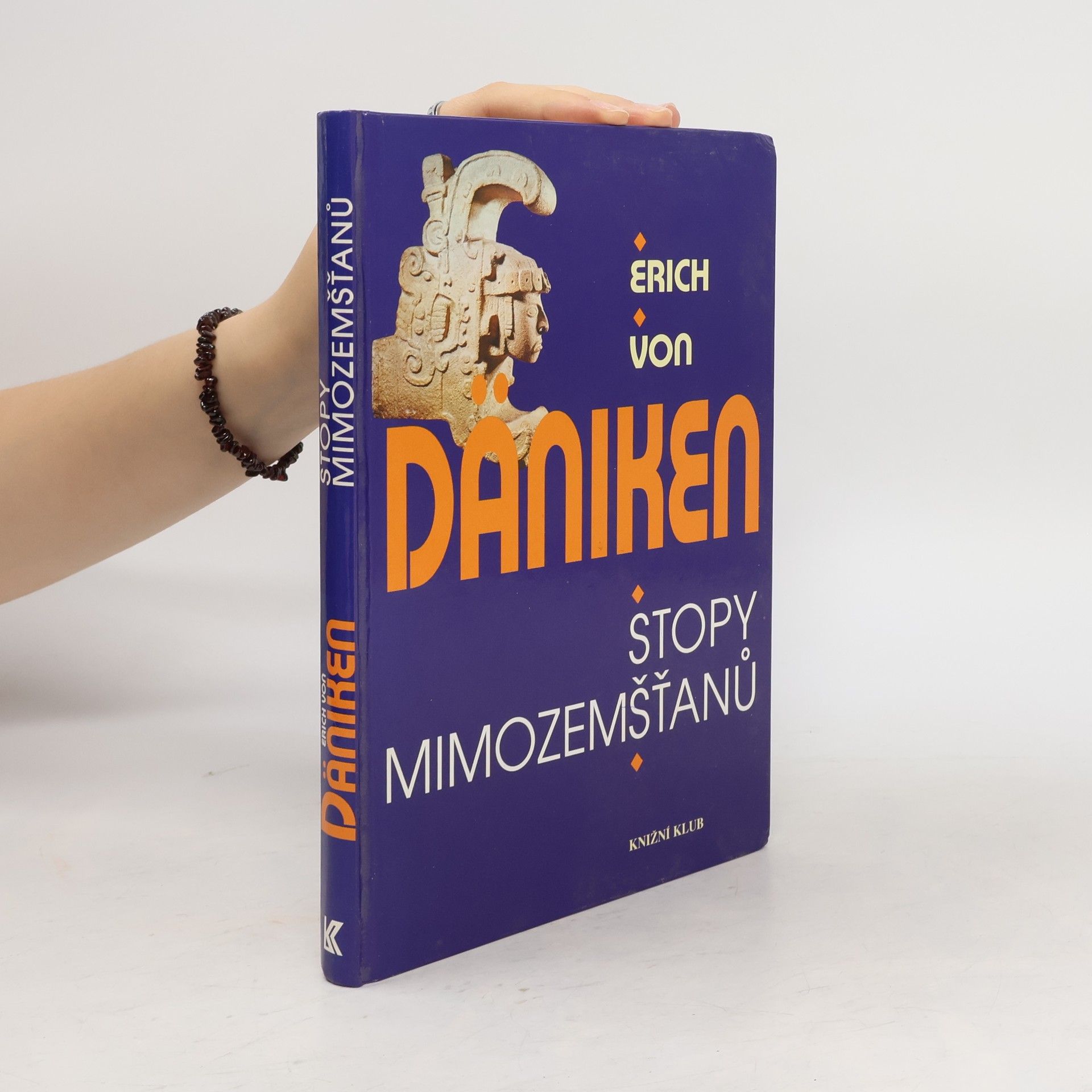 Erich von Däniken Stopy mimozemšťanů