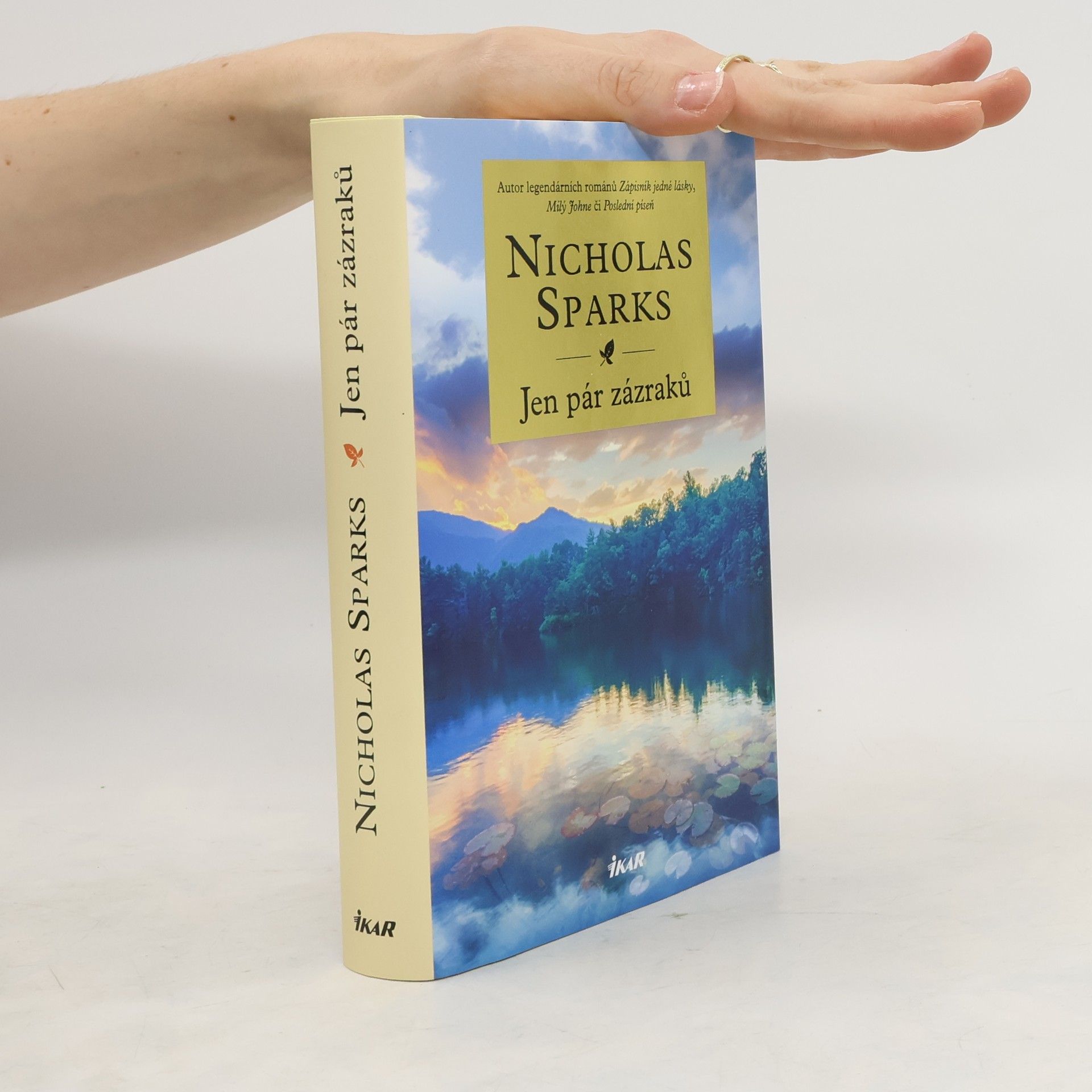 Nicholas Sparks Jen pár zázraků