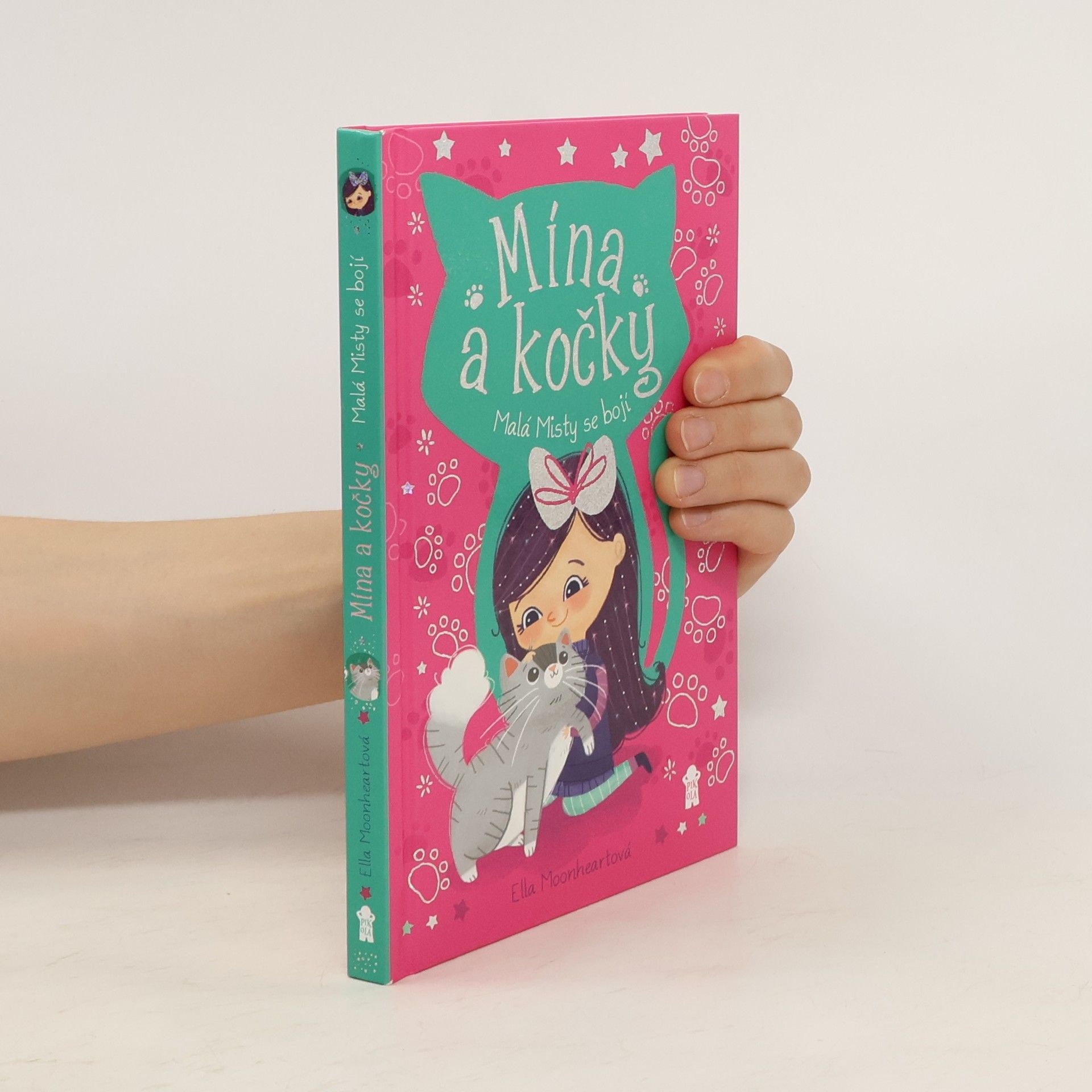 Ella Moonheart Mína a kočky. Malá Misty se bojí