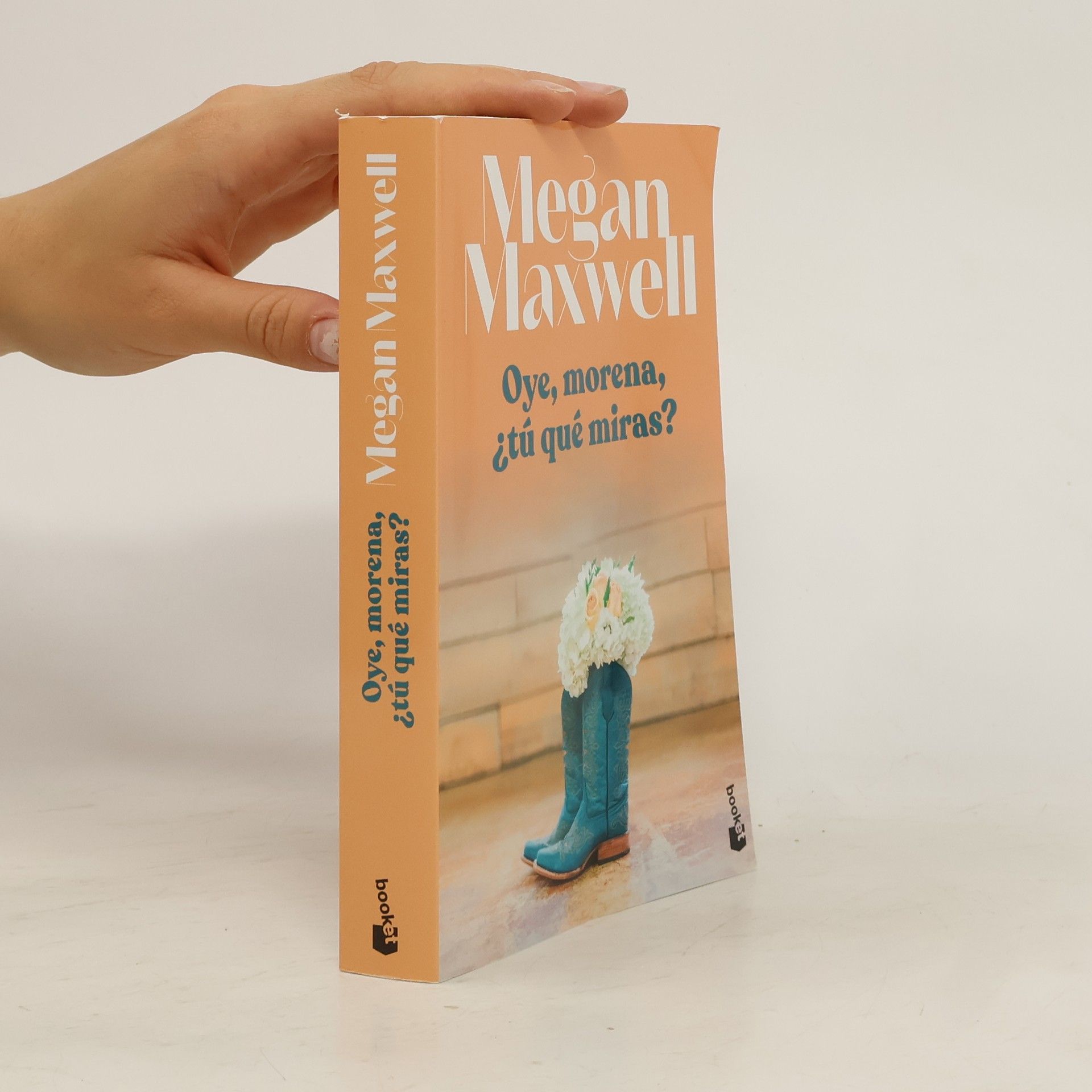 Megan Maxwell Oye, morena, ¿tú qué miras?