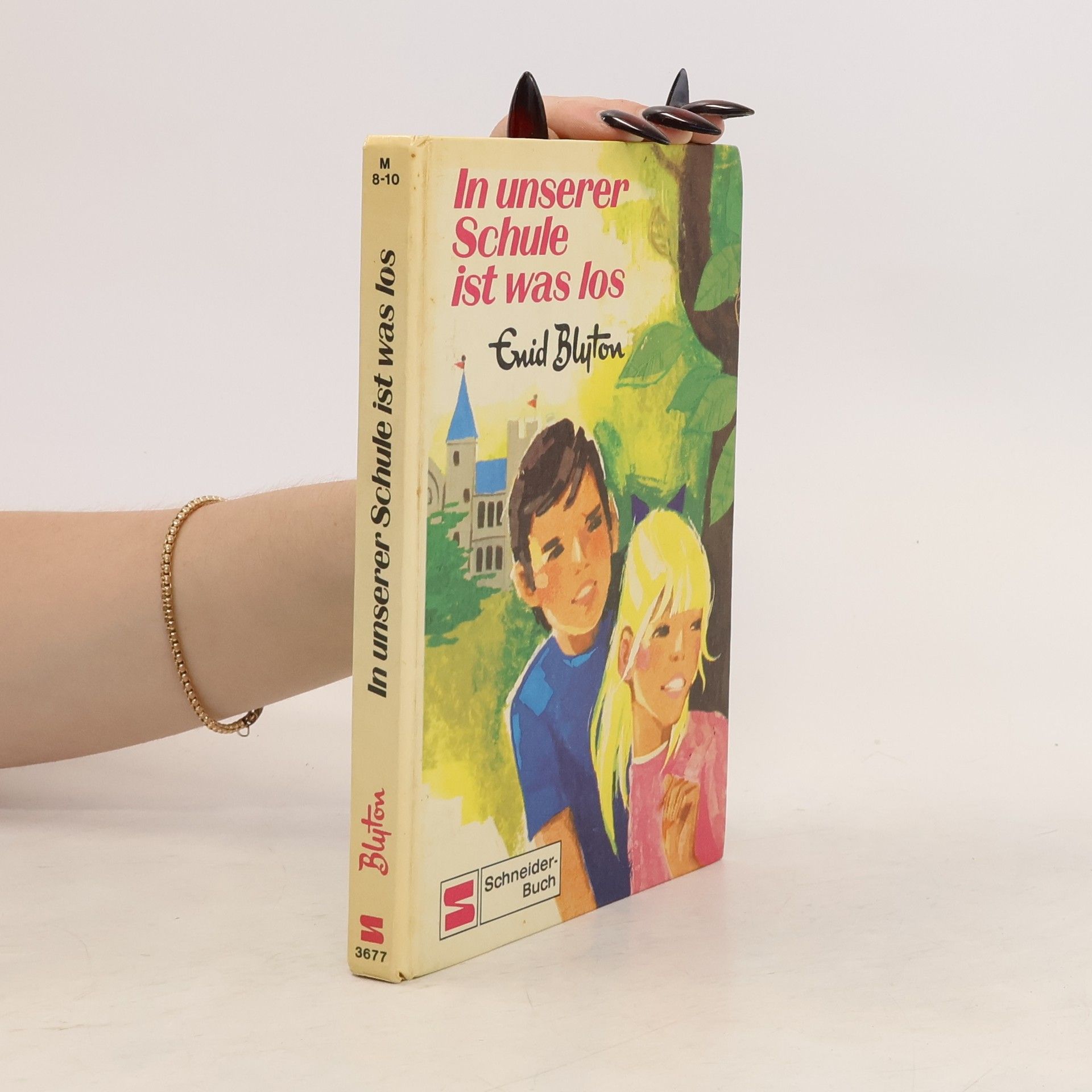 Enid Blyton In unserer Schule ist was los