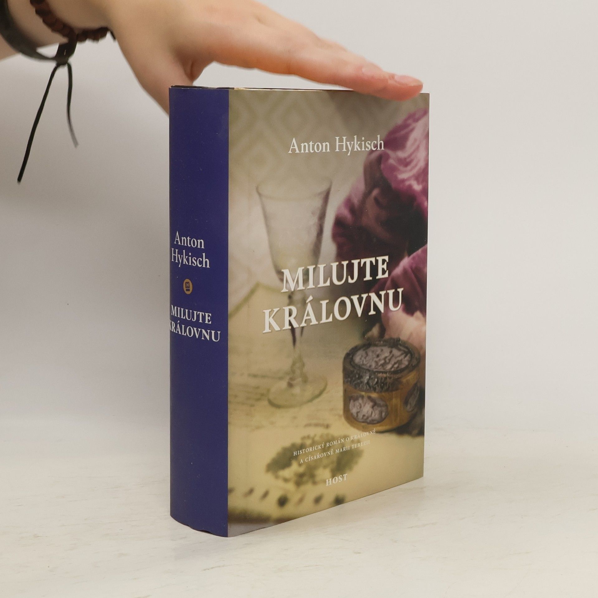 Èduard Vladimirovič Špol skij Milujte královnu