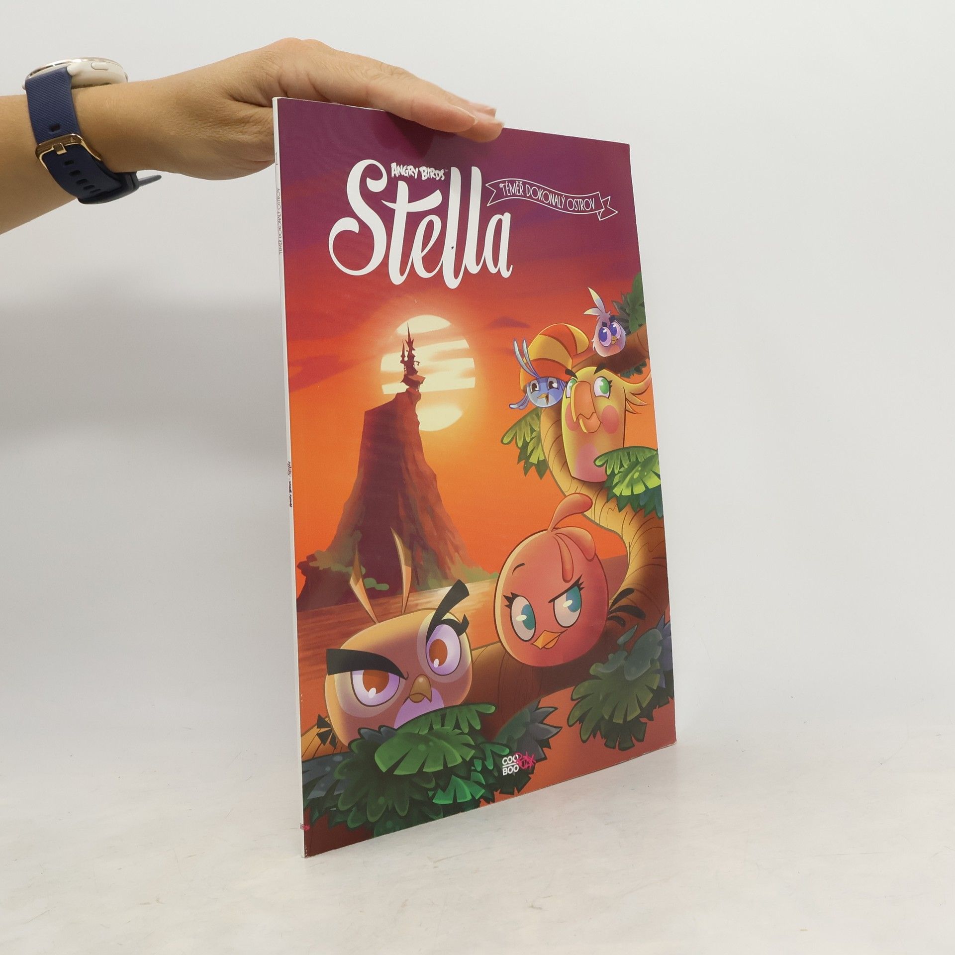 Hana Tisserand Téměř dokonalý ostrov. Angry birds - Stella díl 1.