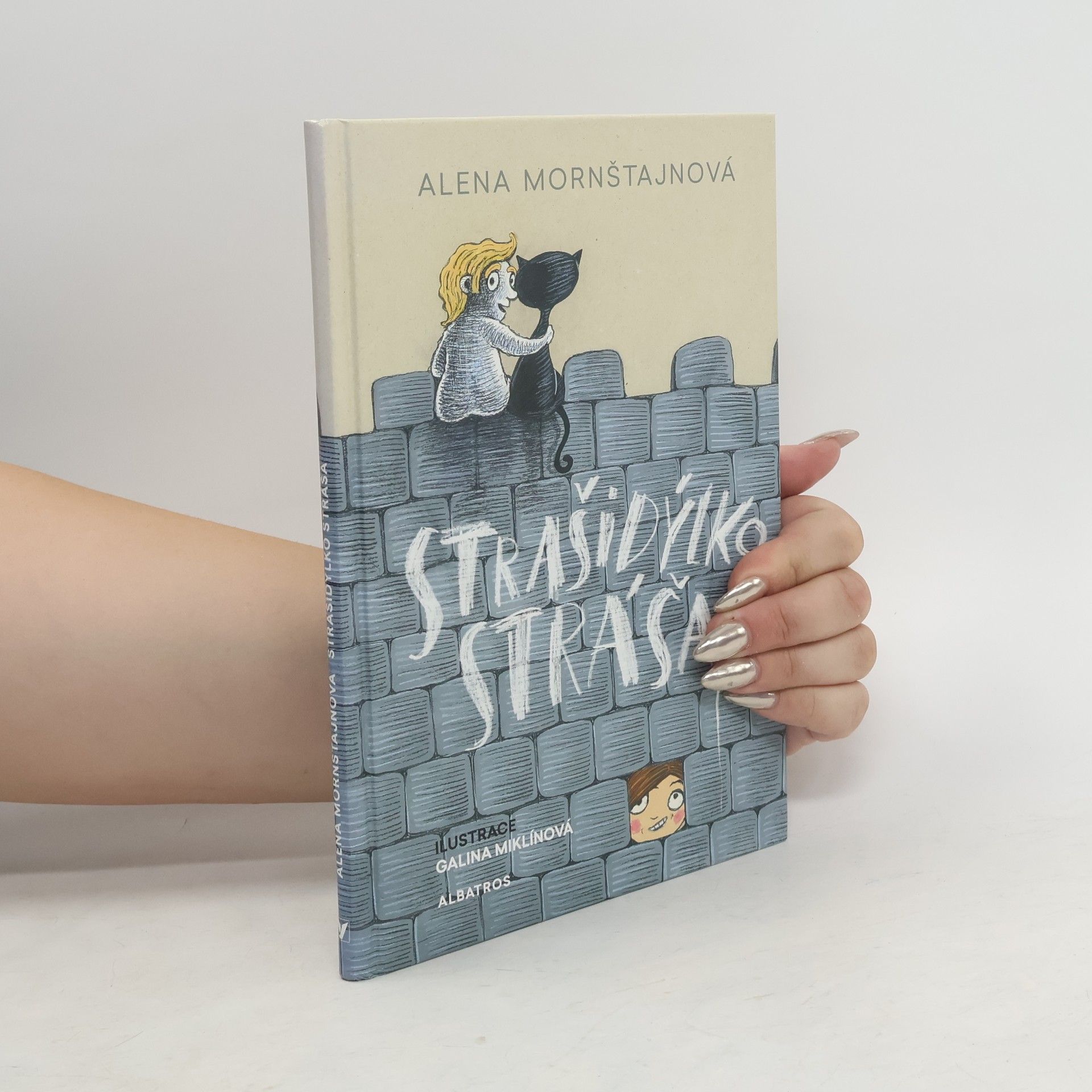 Alena Mornštajnová Strašidýlko Stráša