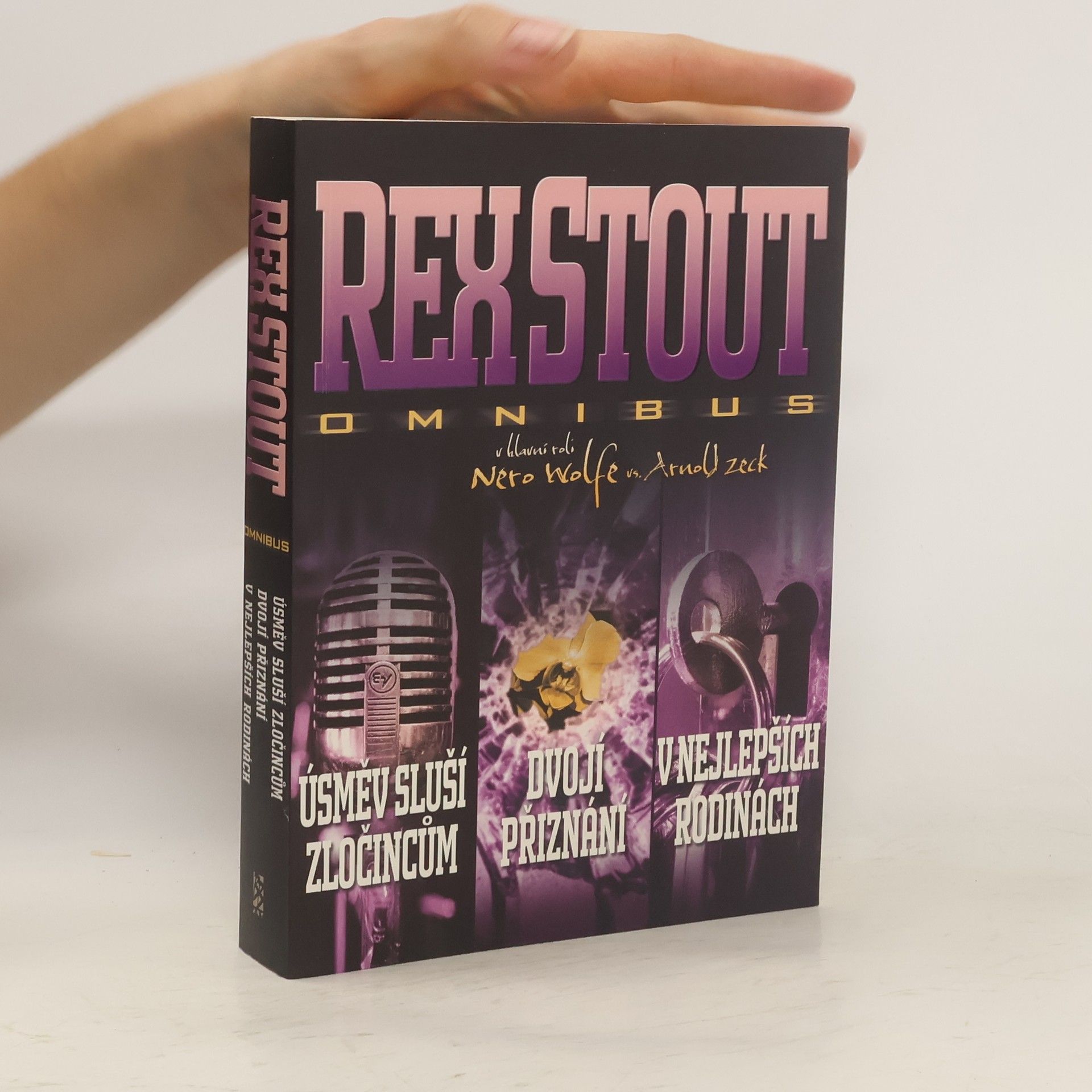 Rex Stout Rex Stout omnibus: Úsměv sluší zločincům. Dvojí přiznání. V nejlepších rodinách