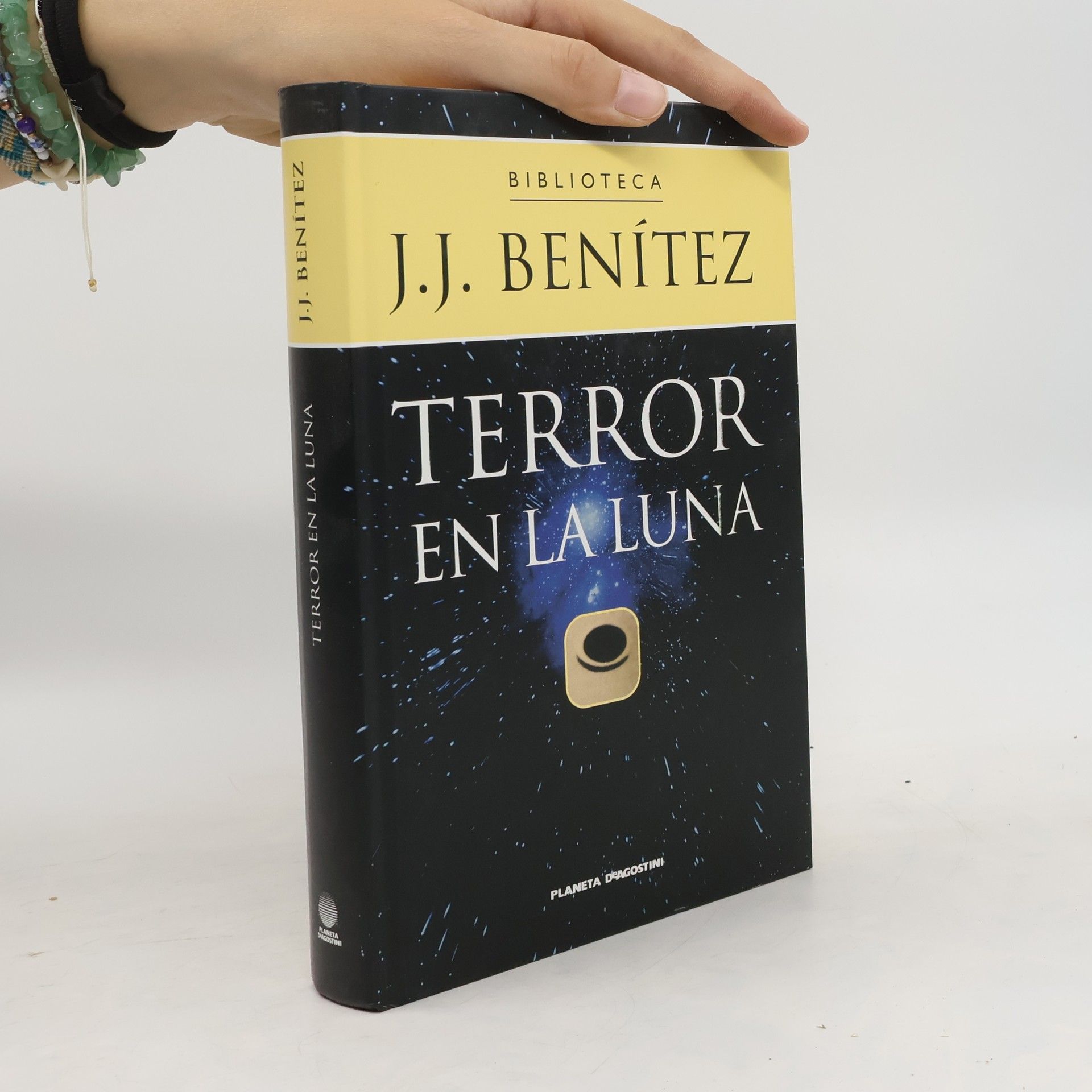 J.J. Benítez Terror en La Luna