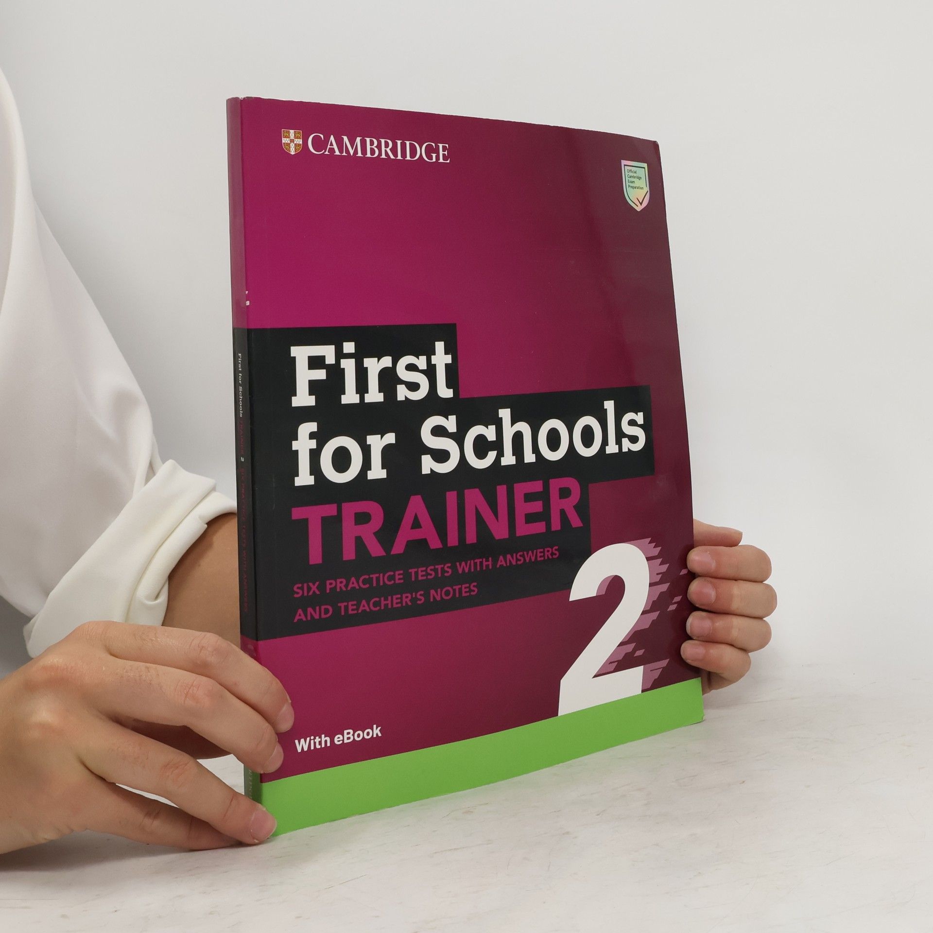 Autores varios First for Schools Trainer 2