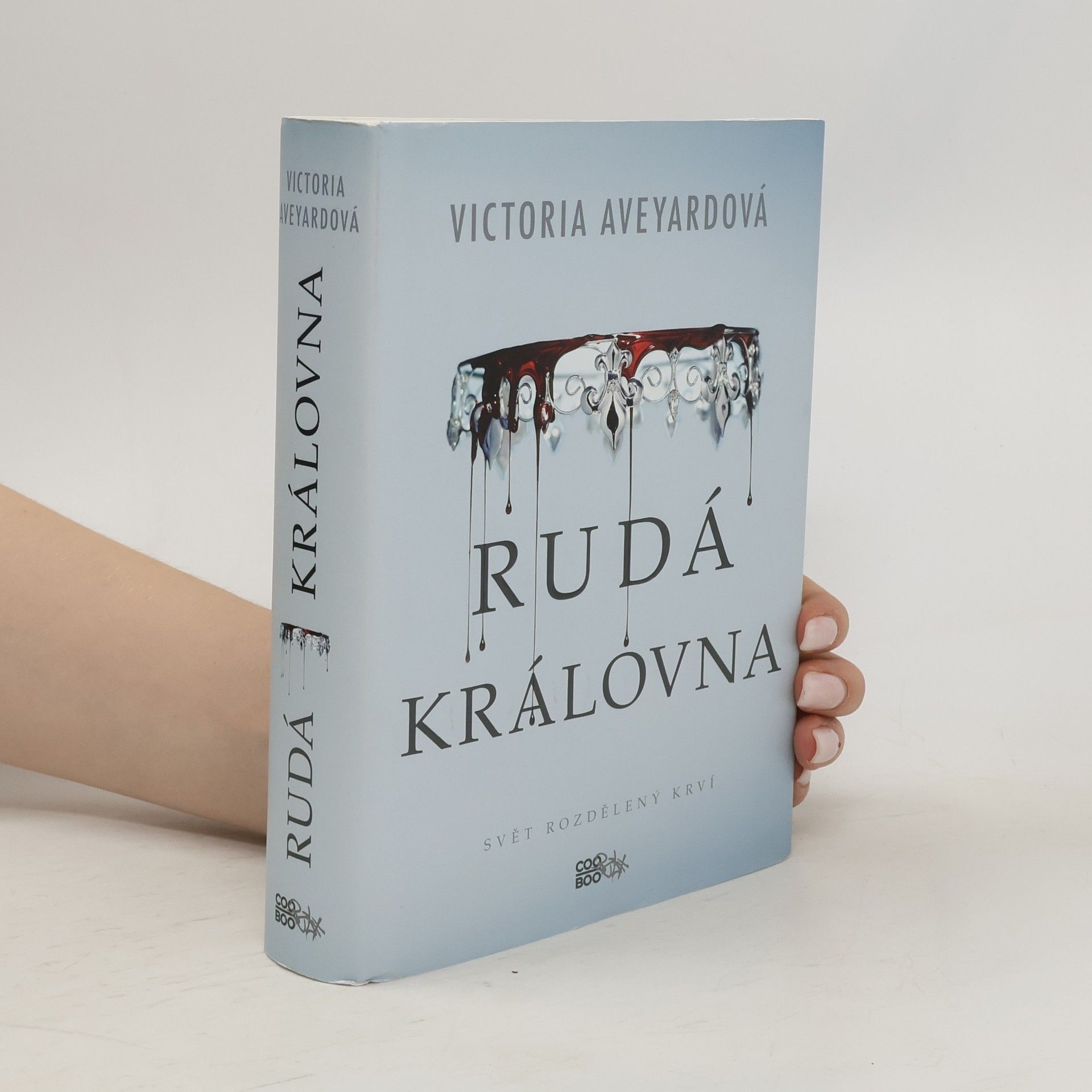 Victoria Aveyard Rudá královna. 1. díl