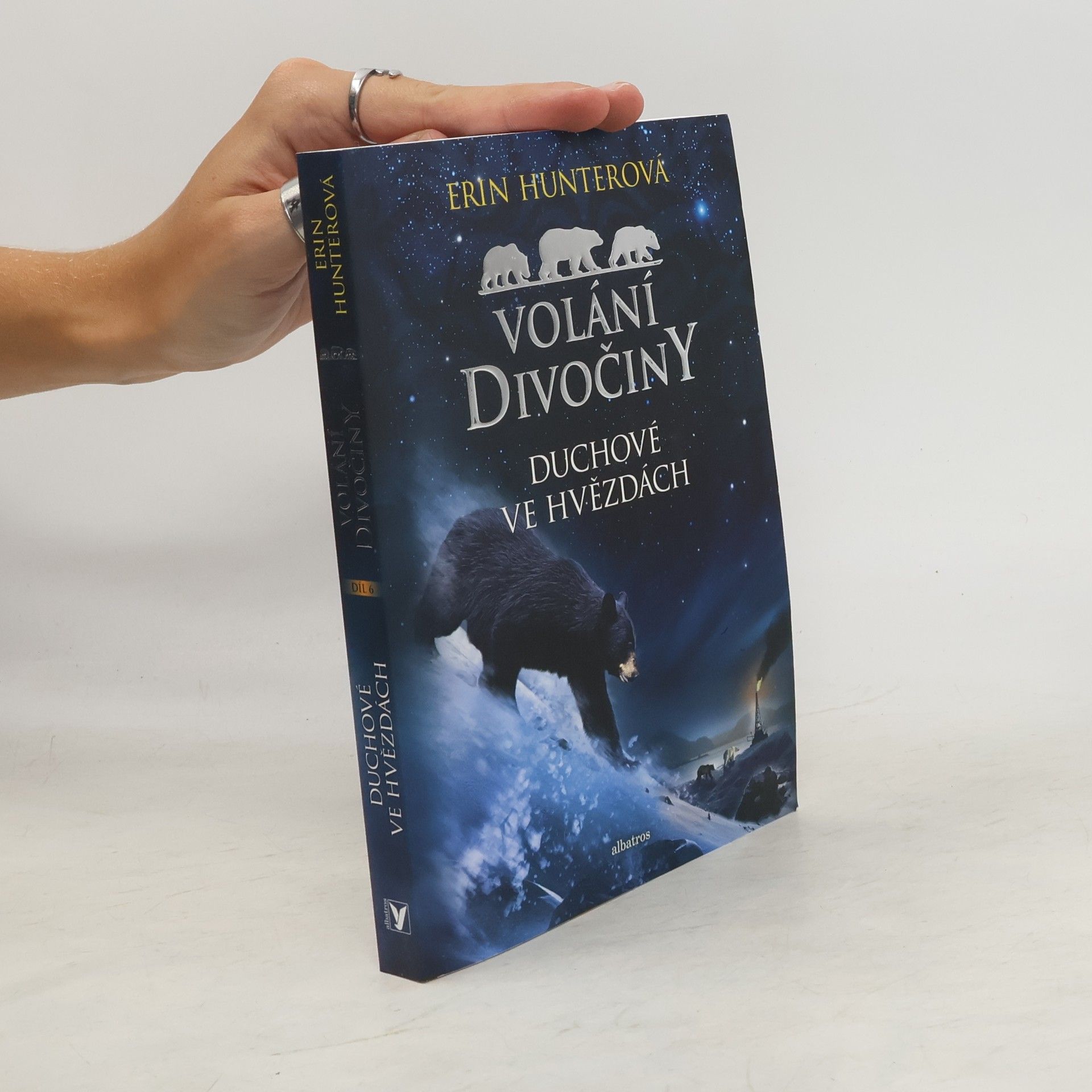 Erin Hunter Duchové ve hvězdách