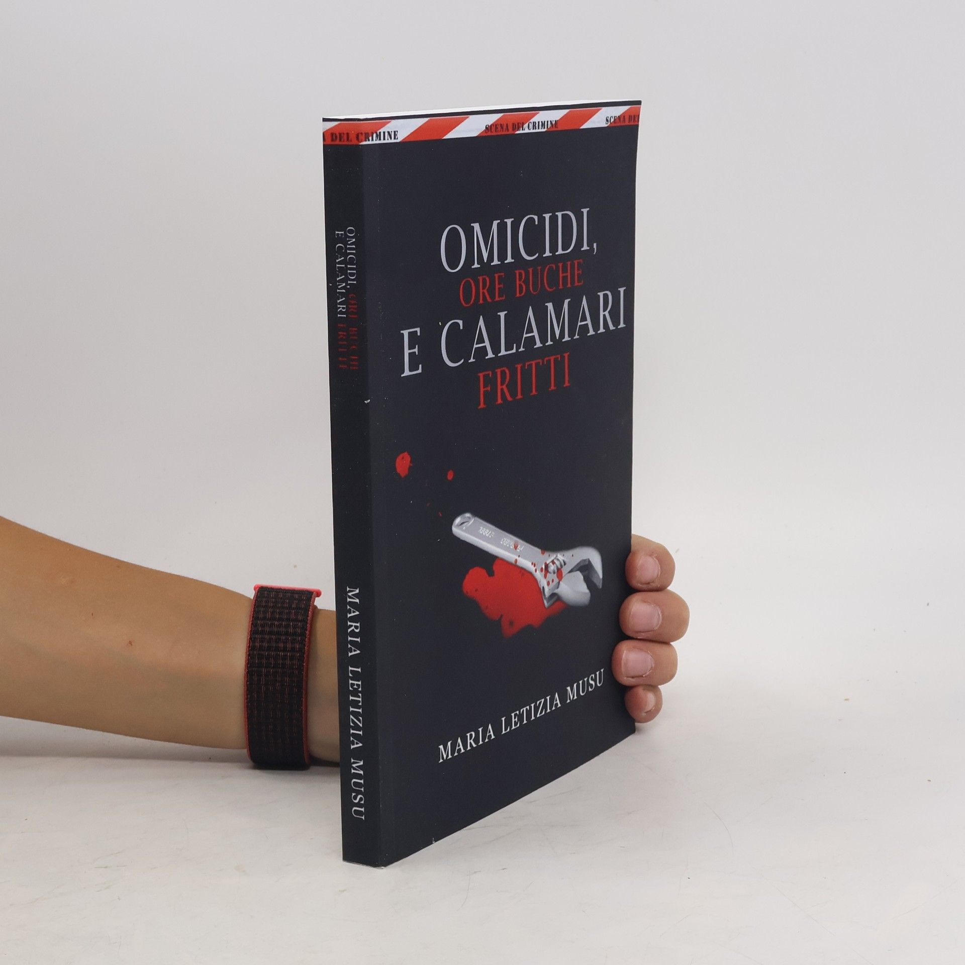 Omicidi, ore buche e calamari fritti