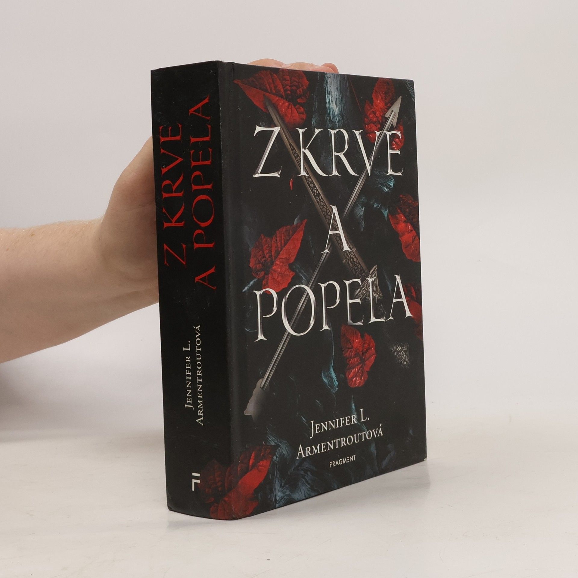 Jennifer L. Armentrout Z krve a popela